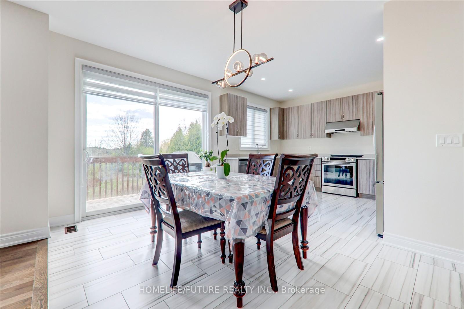 Photo 10 of 2682 Sapphire Drive, Pickering, Rural Pickering — HOMEH