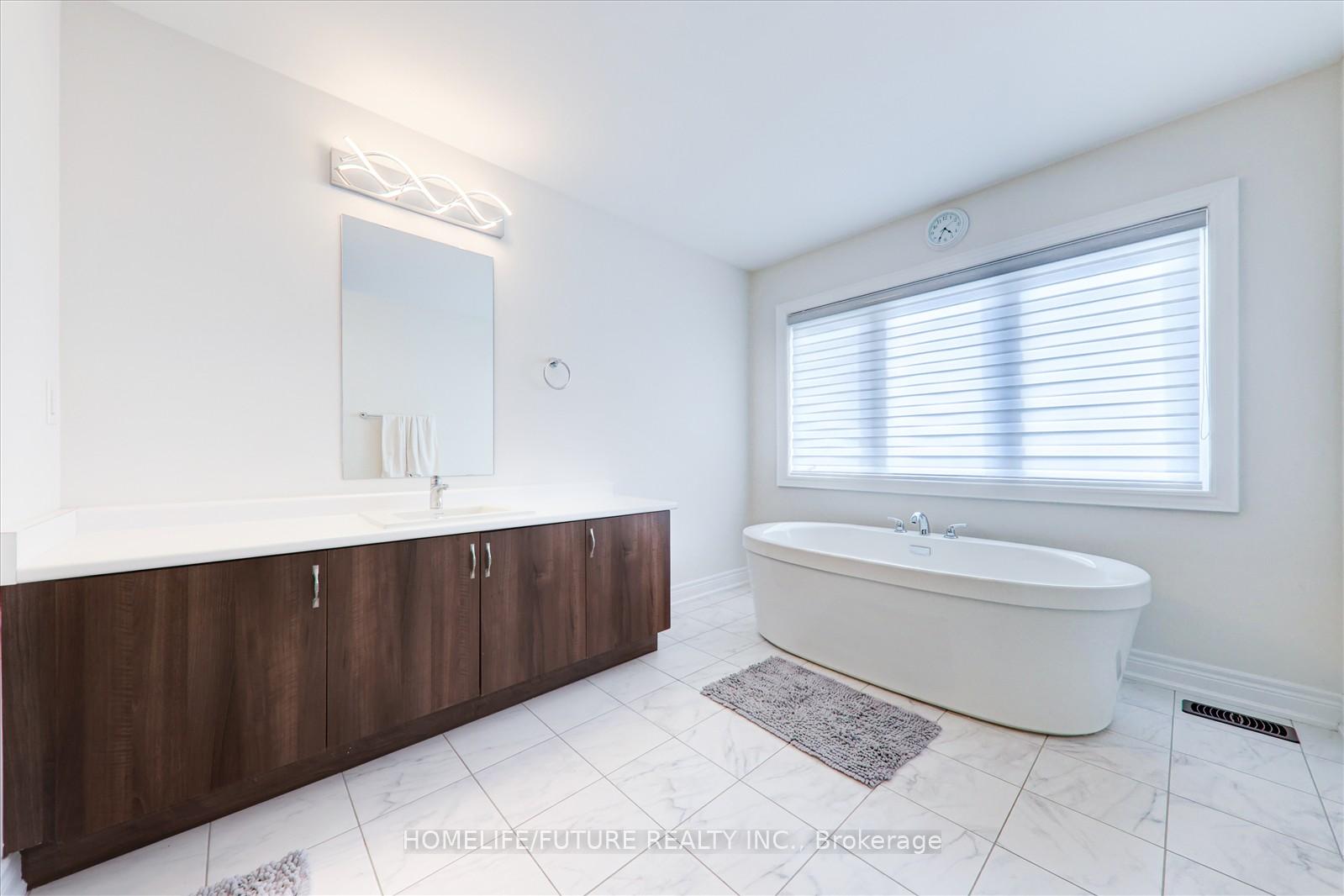 Photo 18 of 2682 Sapphire Drive, Pickering, Rural Pickering — HOMEH