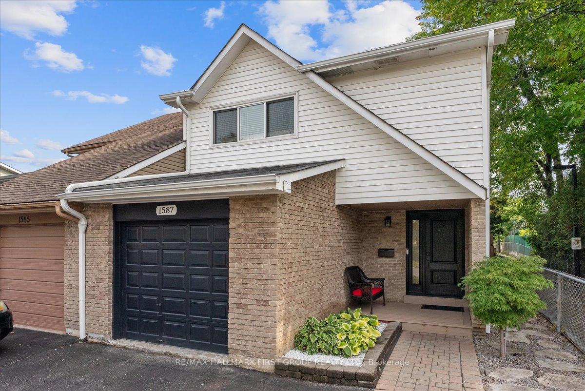 Photo 1 of 1587 Geta Circle, Pickering, Village East — HOMEH