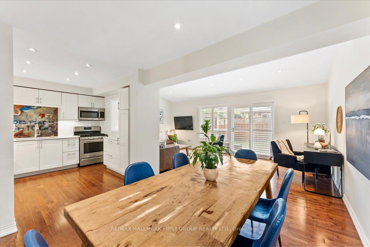 Photo 6 of 1587 Geta Circle, Pickering, Village East — HOMEH