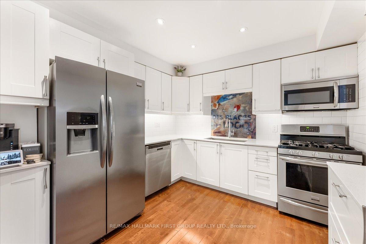 Photo 7 of 1587 Geta Circle, Pickering, Village East — HOMEH