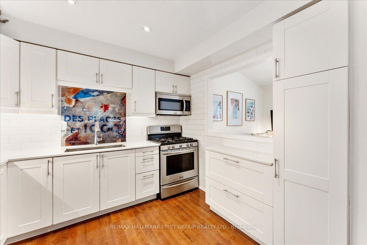 Photo 8 of 1587 Geta Circle, Pickering, Village East — HOMEH