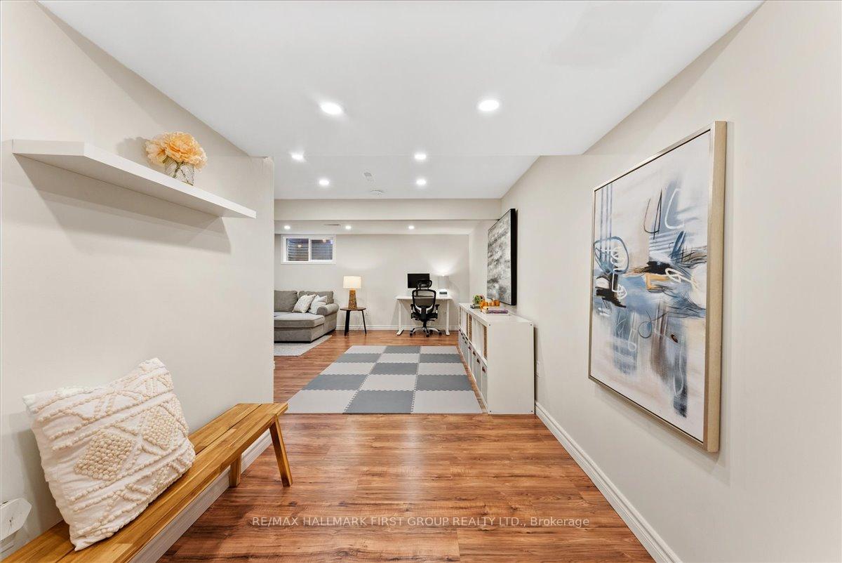 Photo 22 of 1587 Geta Circle, Pickering, Village East — HOMEH