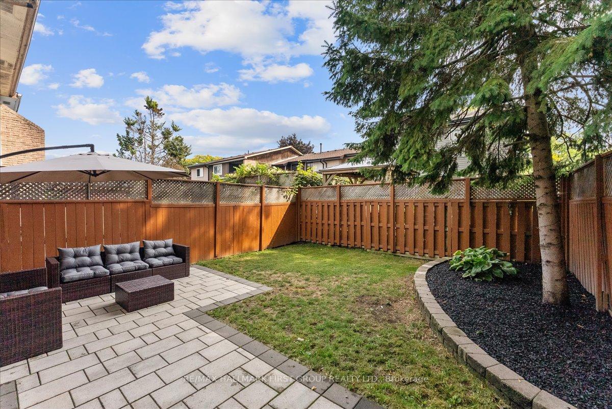 Photo 29 of 1587 Geta Circle, Pickering, Village East — HOMEH