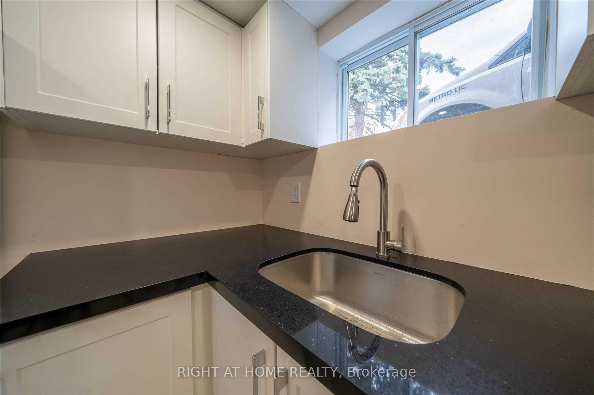 Photo 6 of Unit Lower A, 841 Reytan Boulevard, Pickering, Bay Ridges — HOMEH