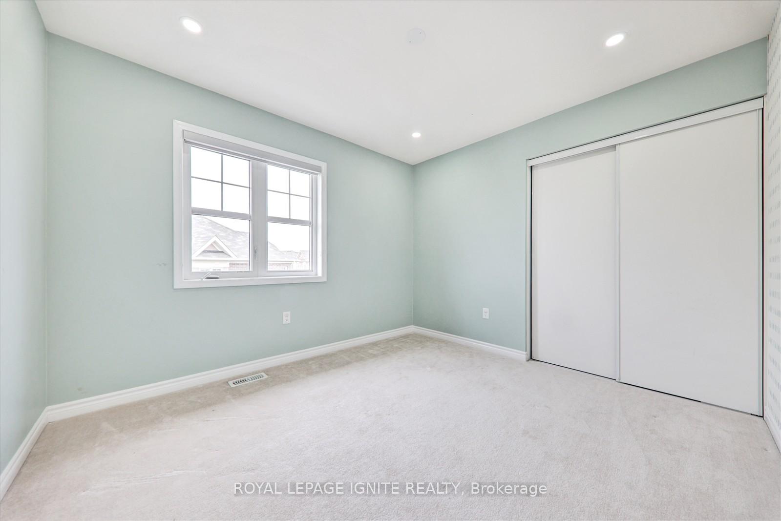 Photo 32 of 1072 Foxtail Crescent, Pickering, Rural Pickering — HOMEH
