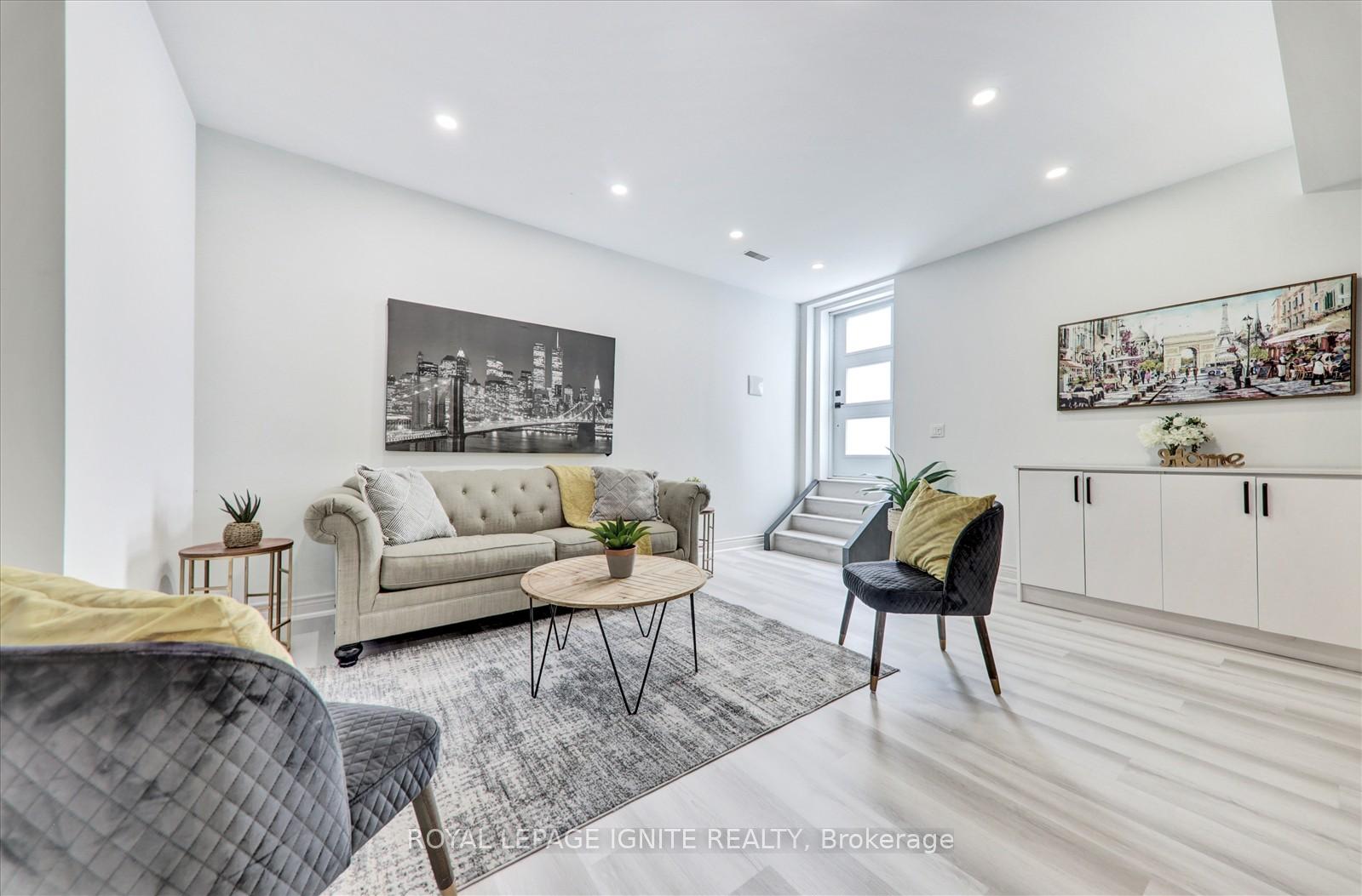 Photo 36 of 1072 Foxtail Crescent, Pickering, Rural Pickering — HOMEH