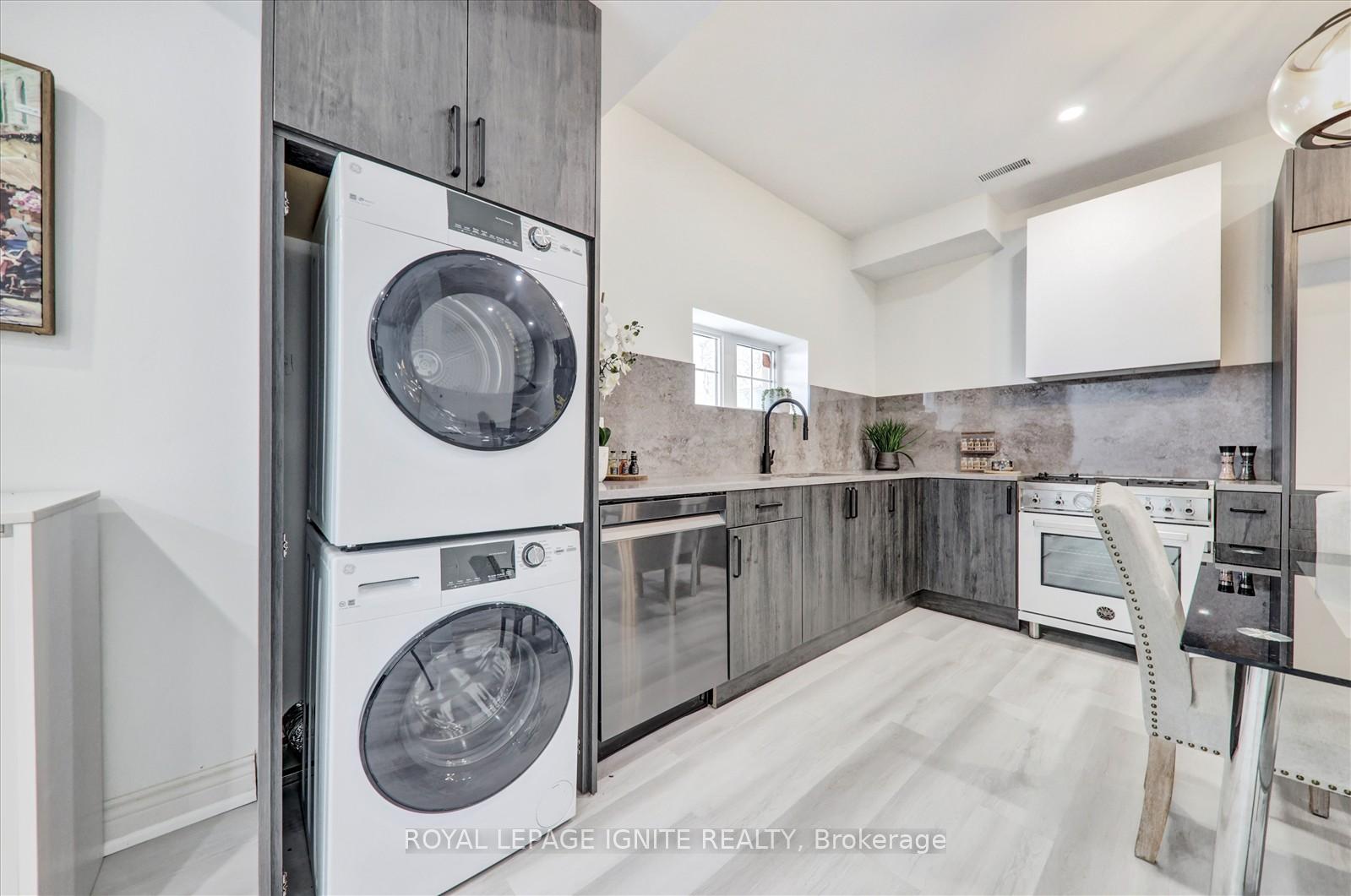 Photo 39 of 1072 Foxtail Crescent, Pickering, Rural Pickering — HOMEH