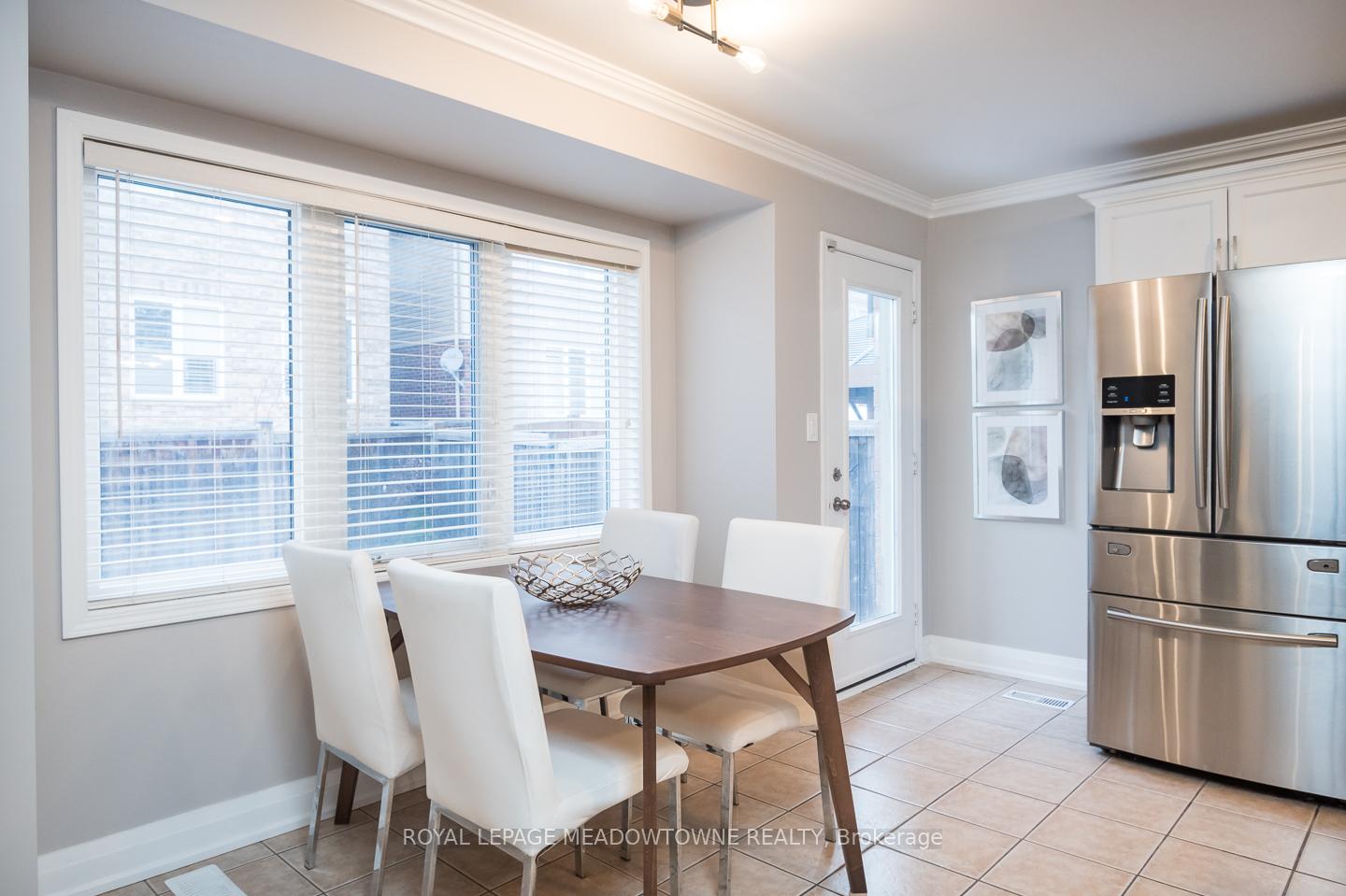 Photo 16 of 311 Pringle Avenue, Milton, Scott — HOMEH