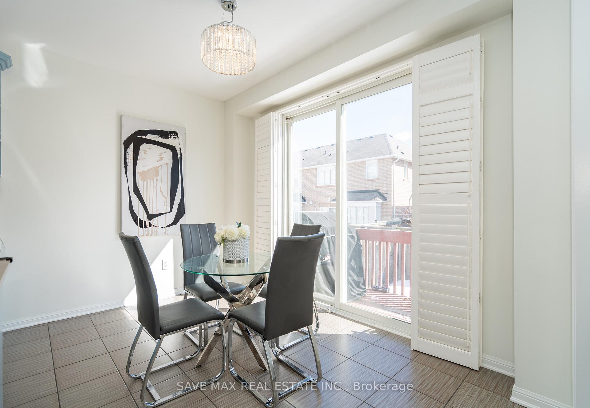 Photo 15 of 316 Leiterman Drive, Milton, Willmott — HOMEH