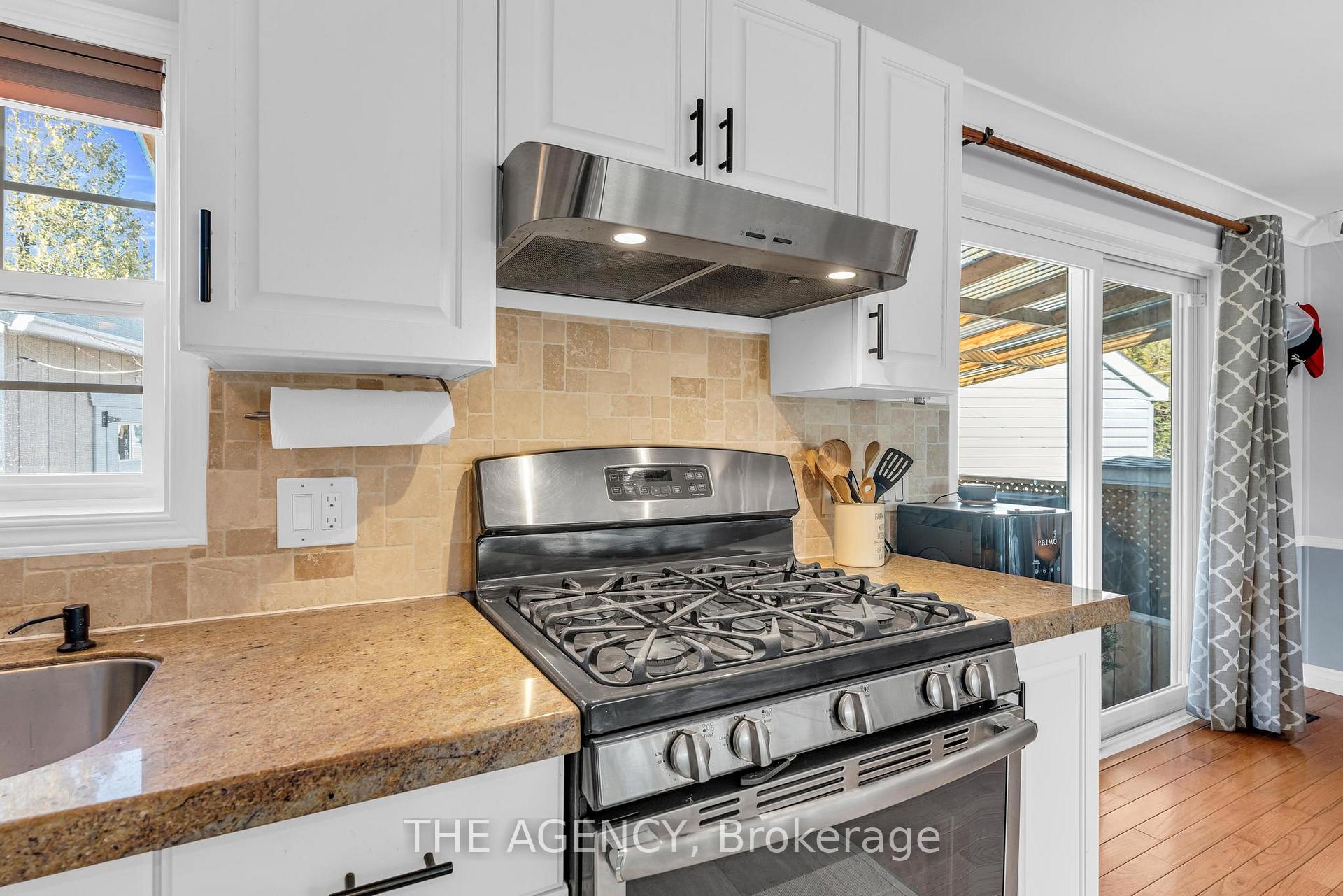 Photo 23 of 35 Trillium Beach Road, Puslinch, Puslinch Lake Settlement Areas — HOMEH