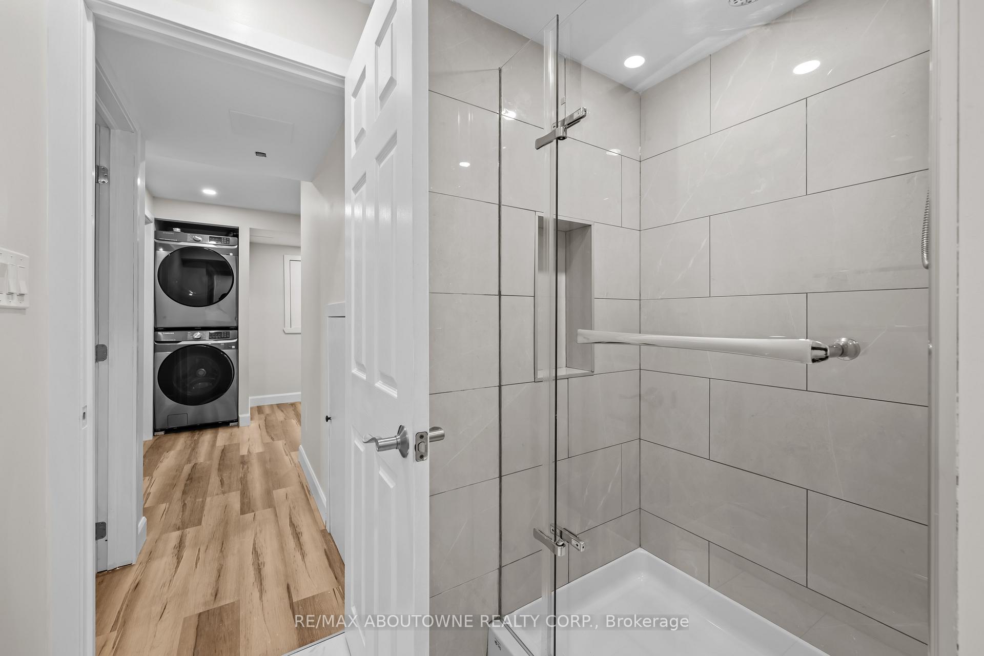 Photo 29 of 889 Zelinsky Crescent, Milton, Coates — HOMEH