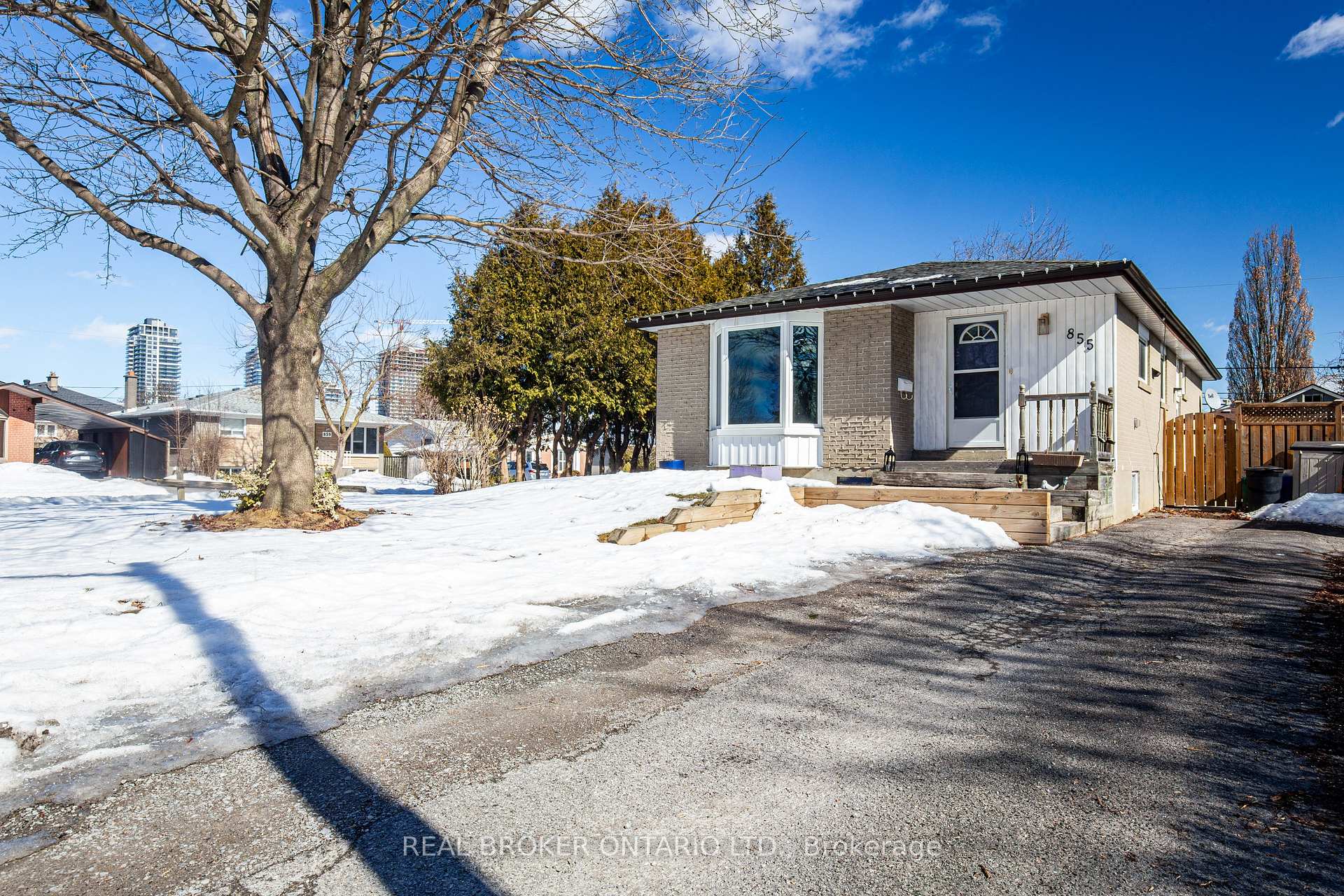 Photo 1 of Unit Upper, 855 Miriam Road, Pickering, Bay Ridges — HOMEH