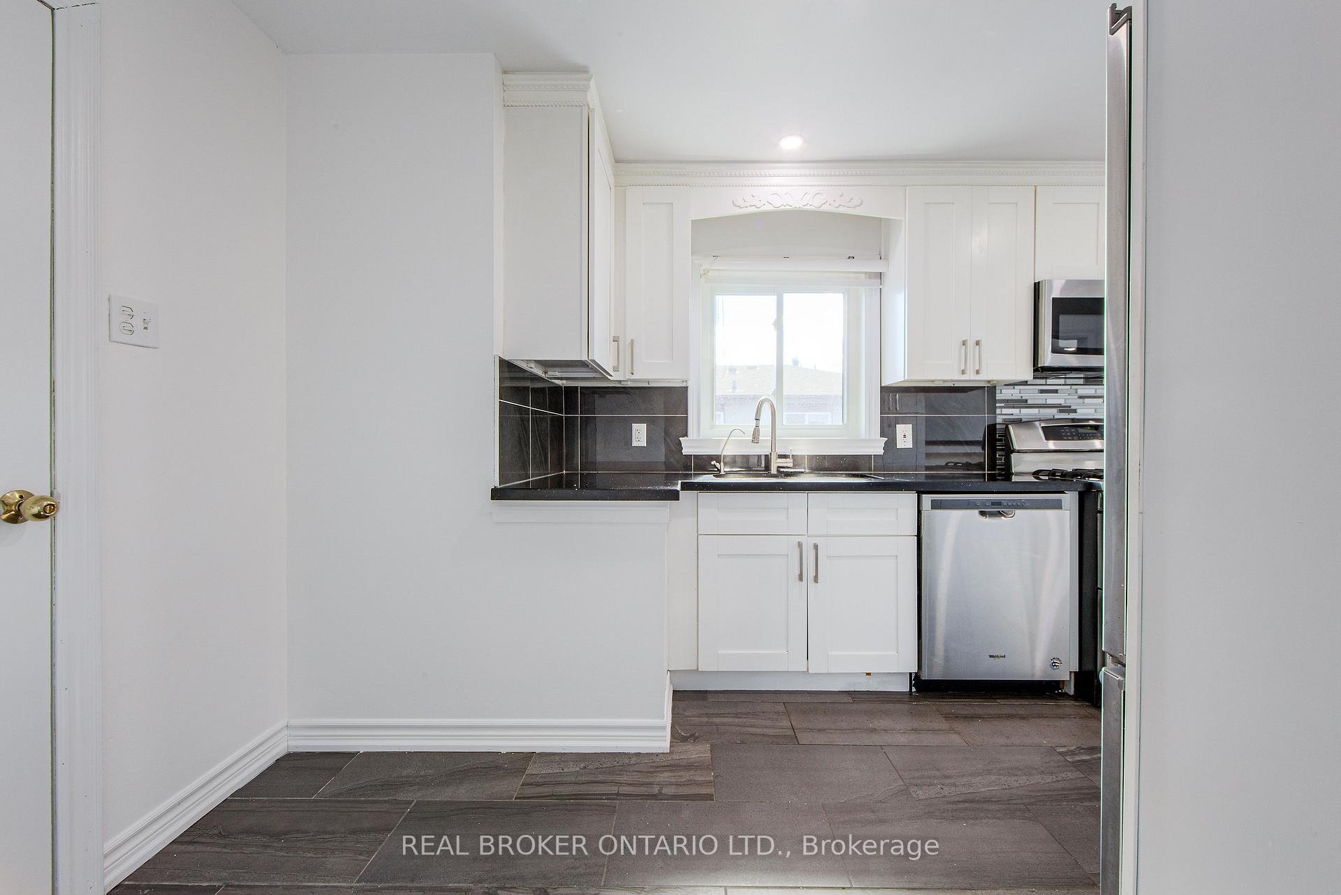 Photo 6 of Unit Upper, 855 Miriam Road, Pickering, Bay Ridges — HOMEH