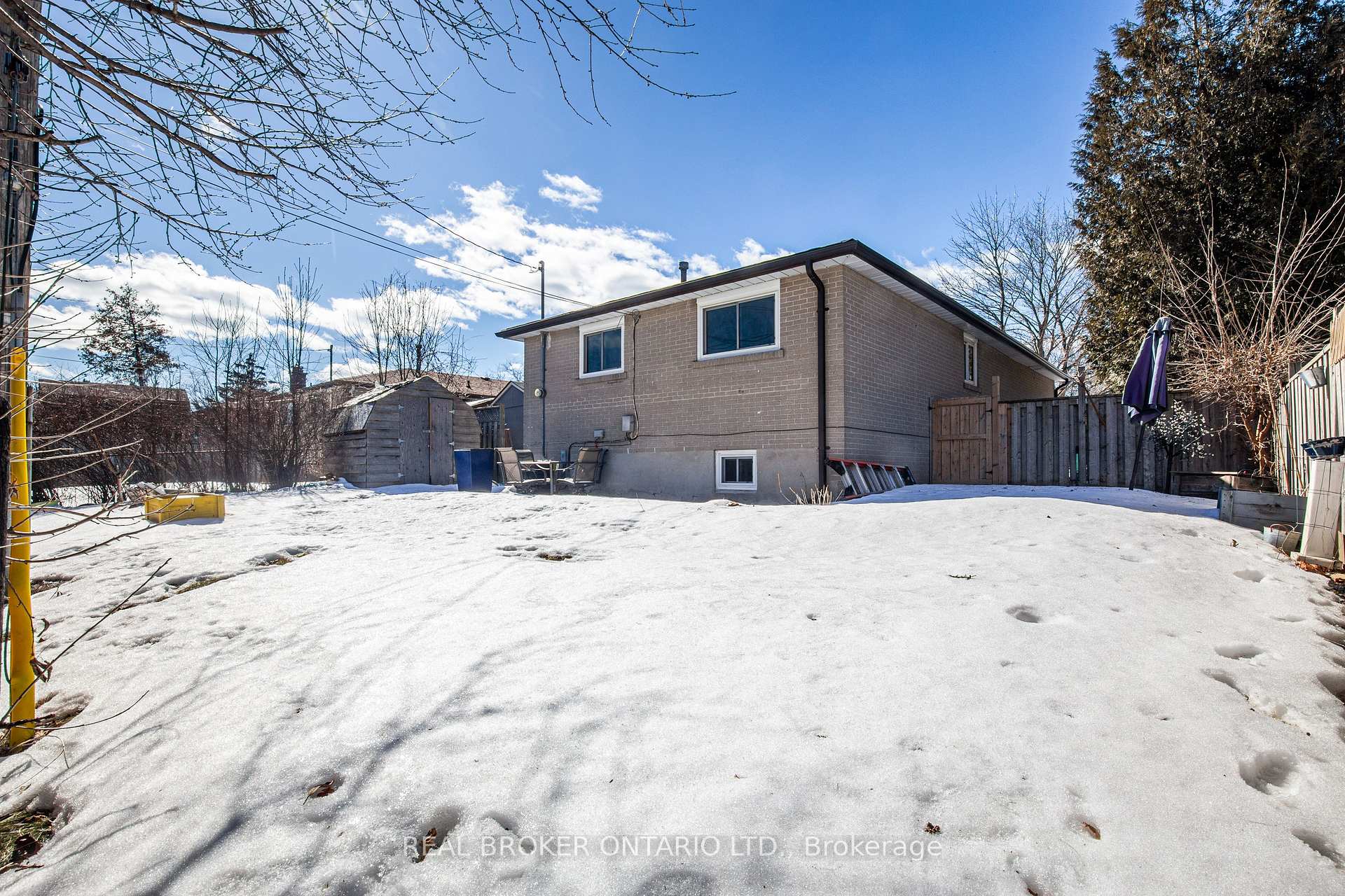 Photo 19 of Unit Upper, 855 Miriam Road, Pickering, Bay Ridges — HOMEH