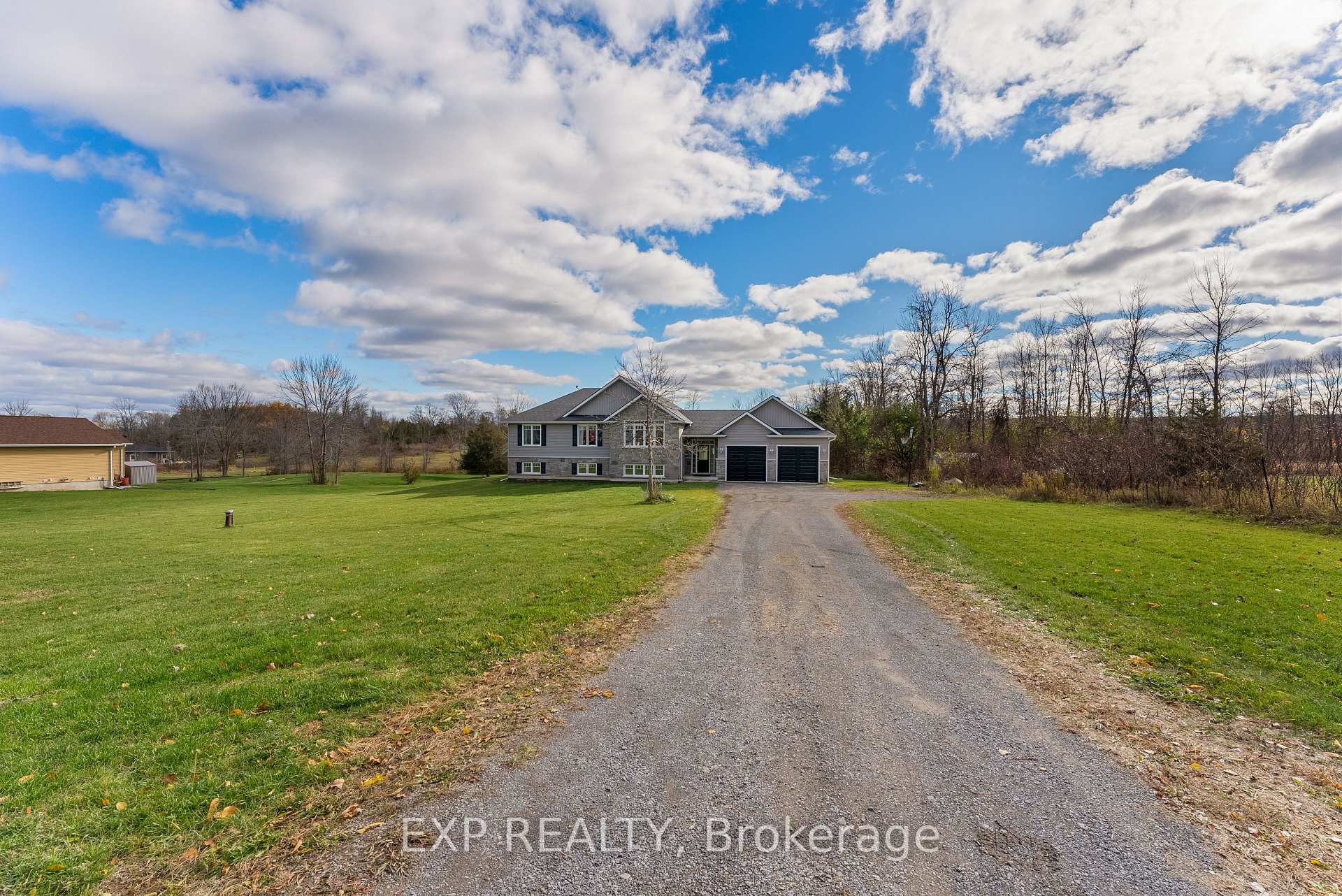 Photo 3 of 2986 County Road 15, Prince Edward County, Picton — HOMEH