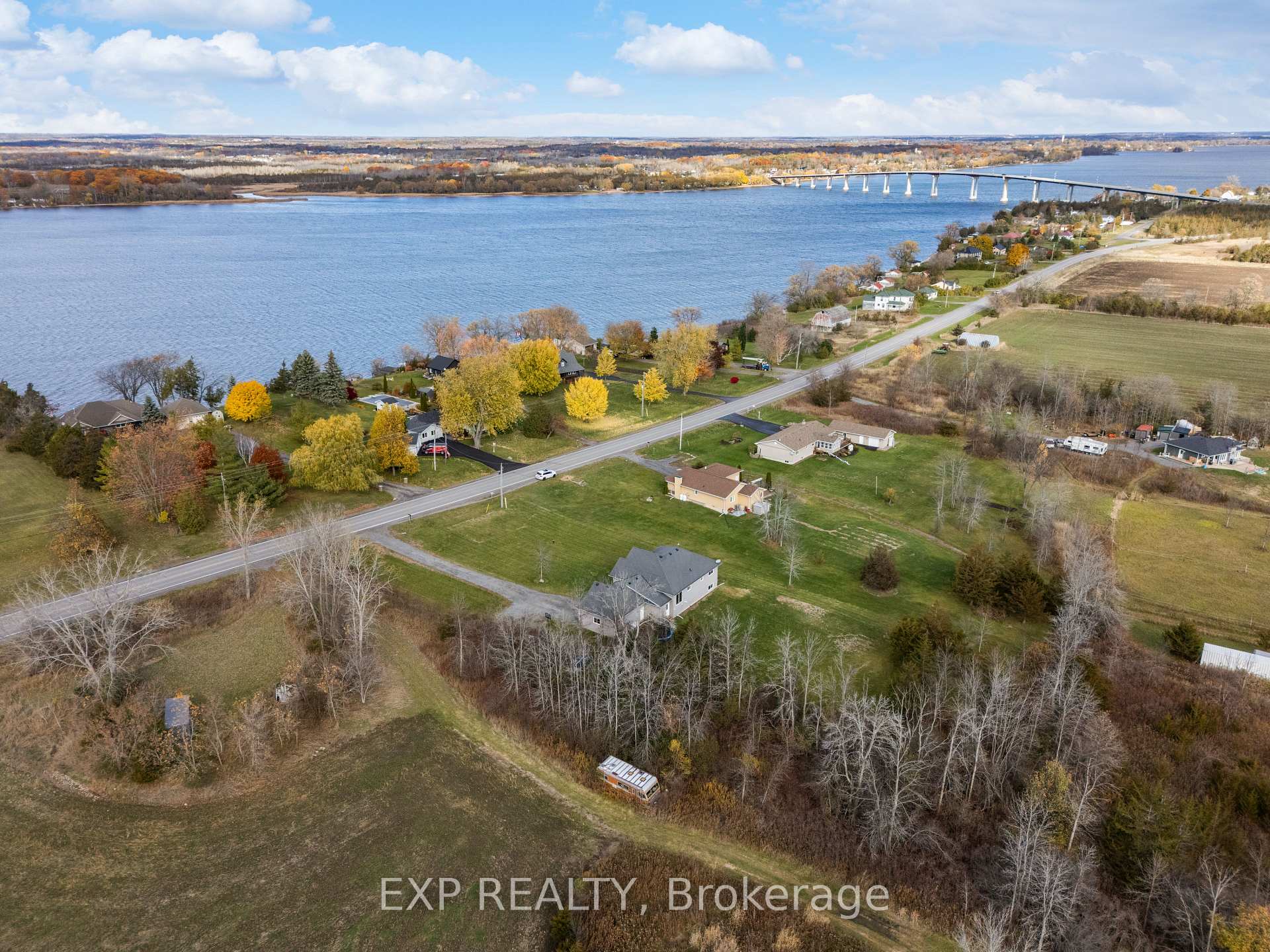 Photo 4 of 2986 County Road 15, Prince Edward County, Picton — HOMEH