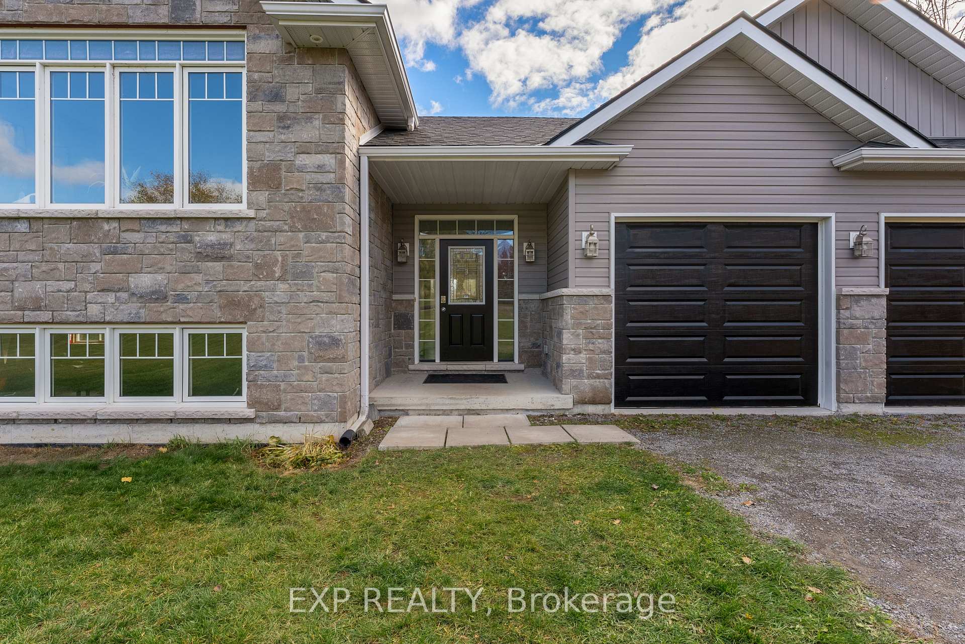 Photo 9 of 2986 County Road 15, Prince Edward County, Picton — HOMEH