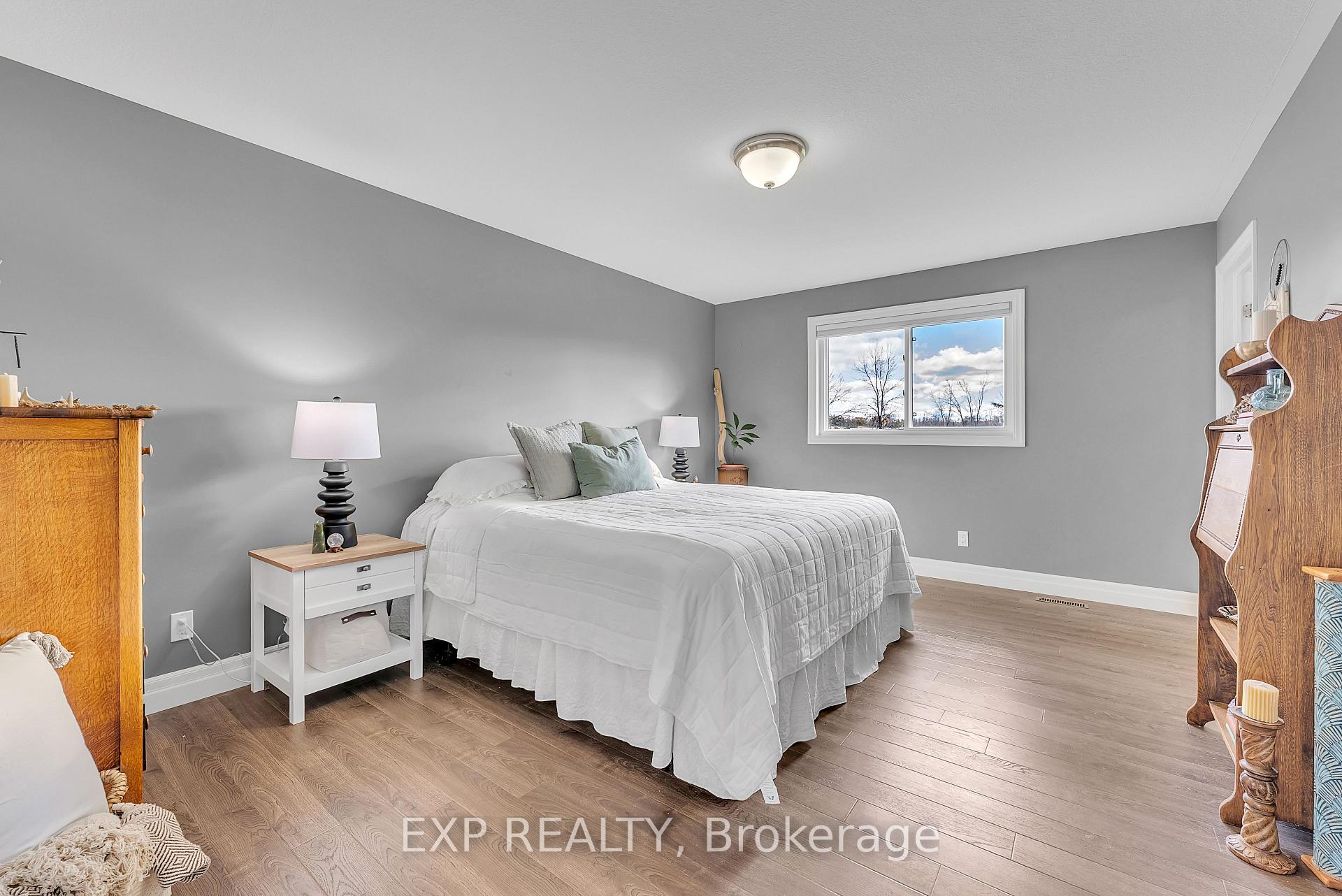 Photo 24 of 2986 County Road 15, Prince Edward County, Picton — HOMEH
