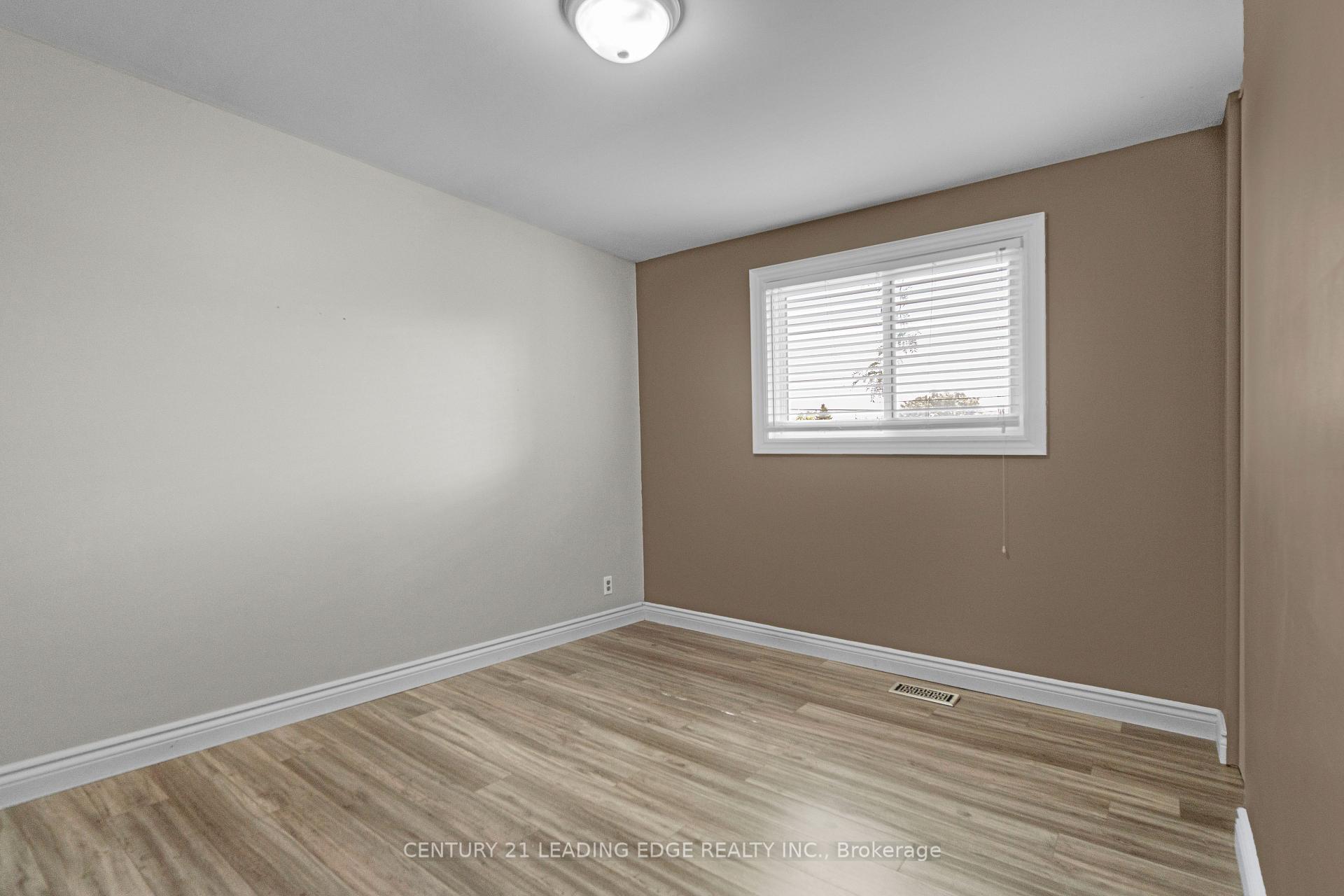 Photo 23 of 1323 Poprad Avenue, Pickering, Bay Ridges — HOMEH