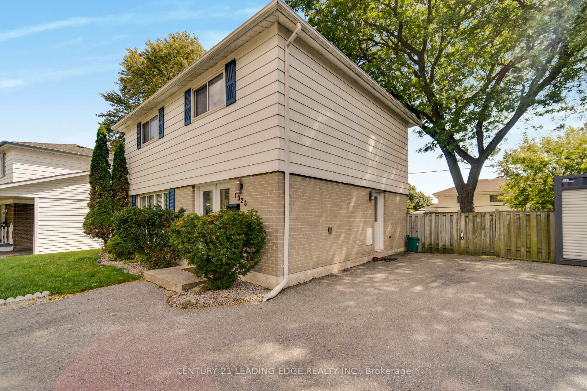 Photo 42 of 1323 Poprad Avenue, Pickering, Bay Ridges — HOMEH
