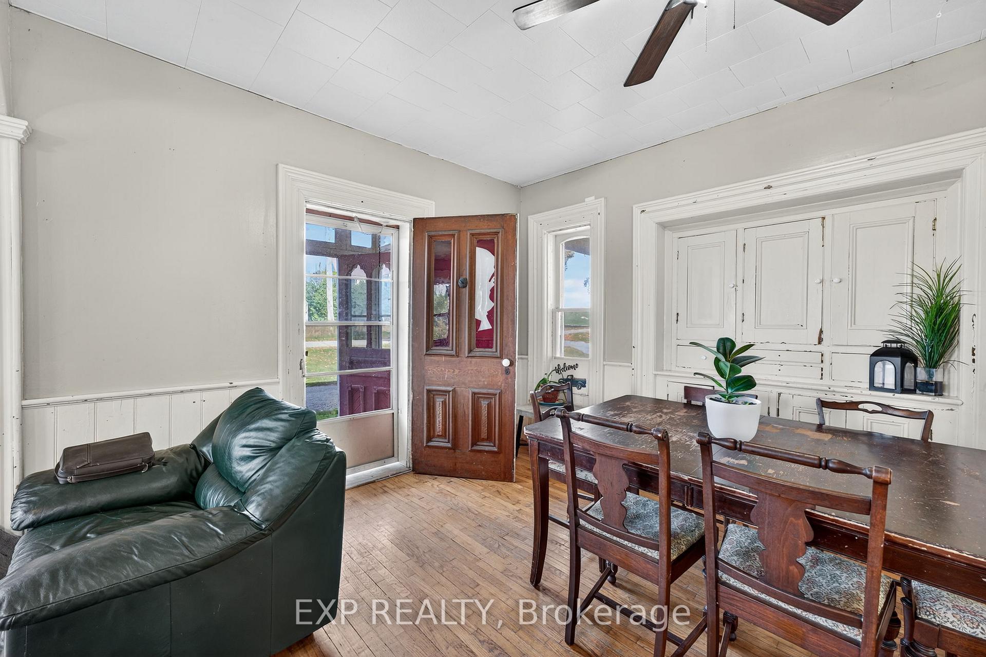 Photo 5 of 148 Spencer Road, Prince Edward County, Ameliasburg Ward — HOMEH