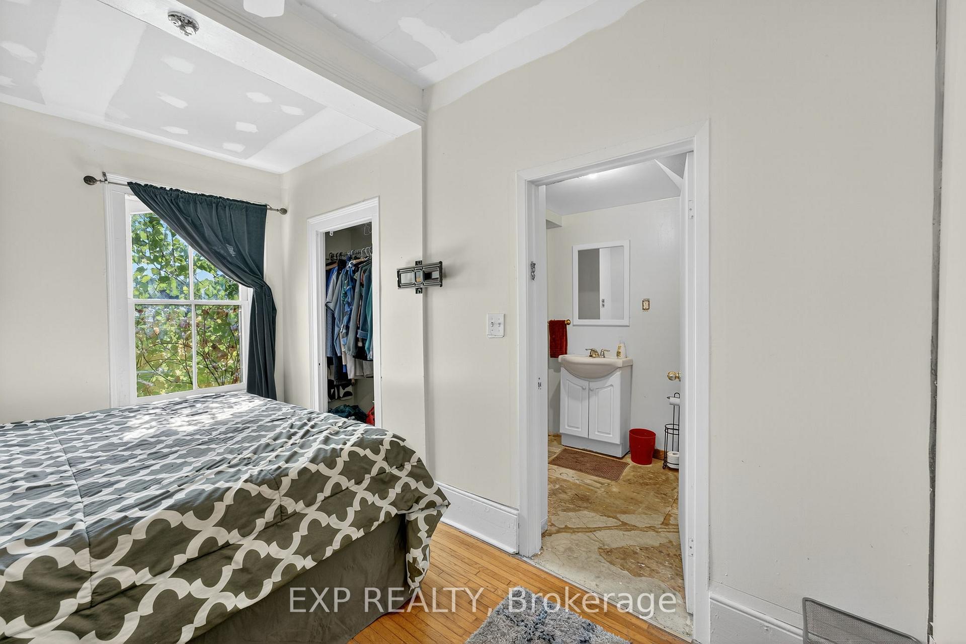 Photo 15 of 148 Spencer Road, Prince Edward County, Ameliasburg Ward — HOMEH