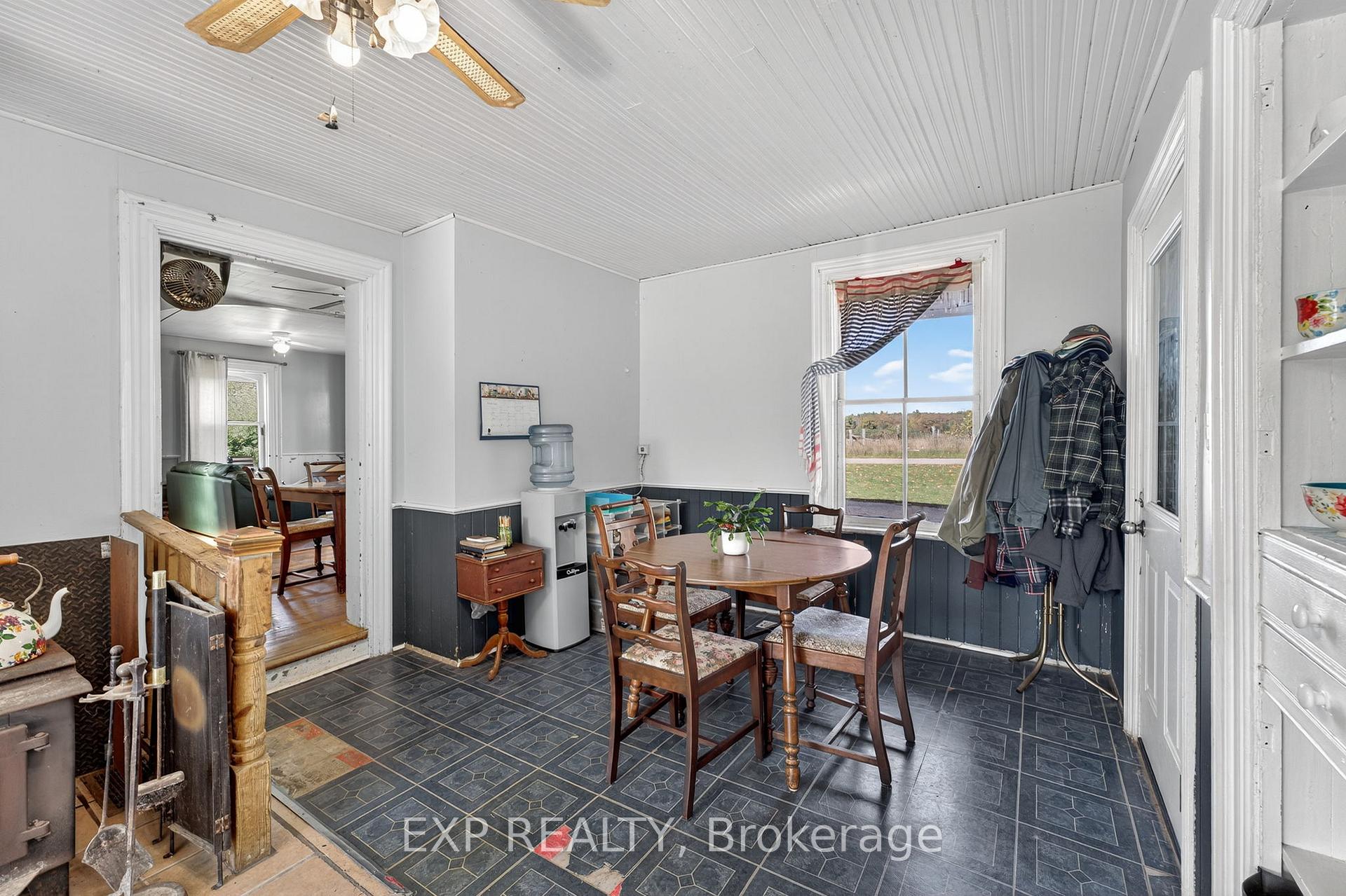 Photo 17 of 148 Spencer Road, Prince Edward County, Ameliasburg Ward — HOMEH
