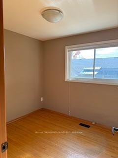 Photo 9 of Unit Main floor, 1287 Royal Drive, Peterborough, Northcrest Ward 5 — HOMEH
