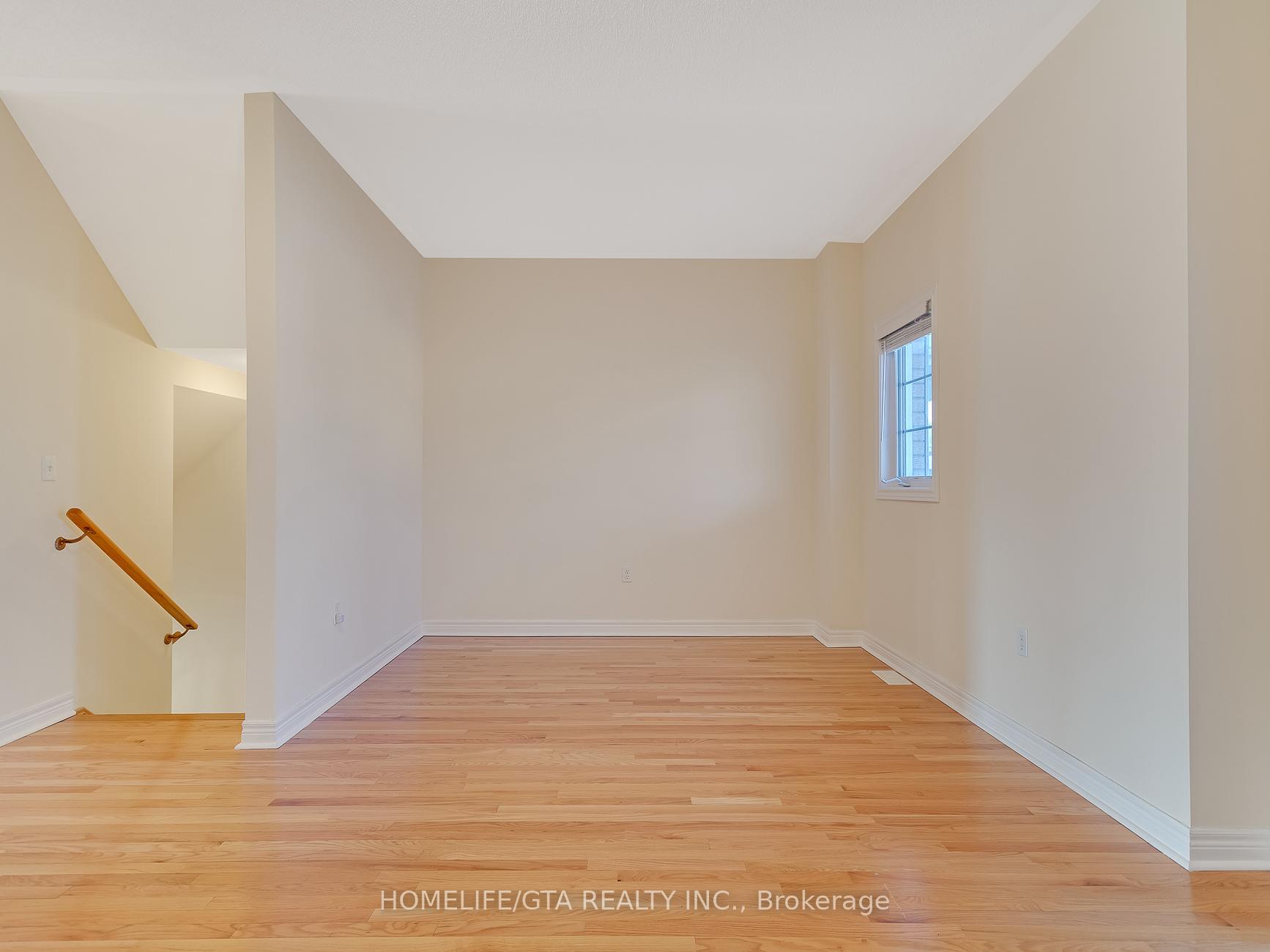 Photo 11 of 1757 Carousel Drive, Pickering, Duffin Heights — HOMEH