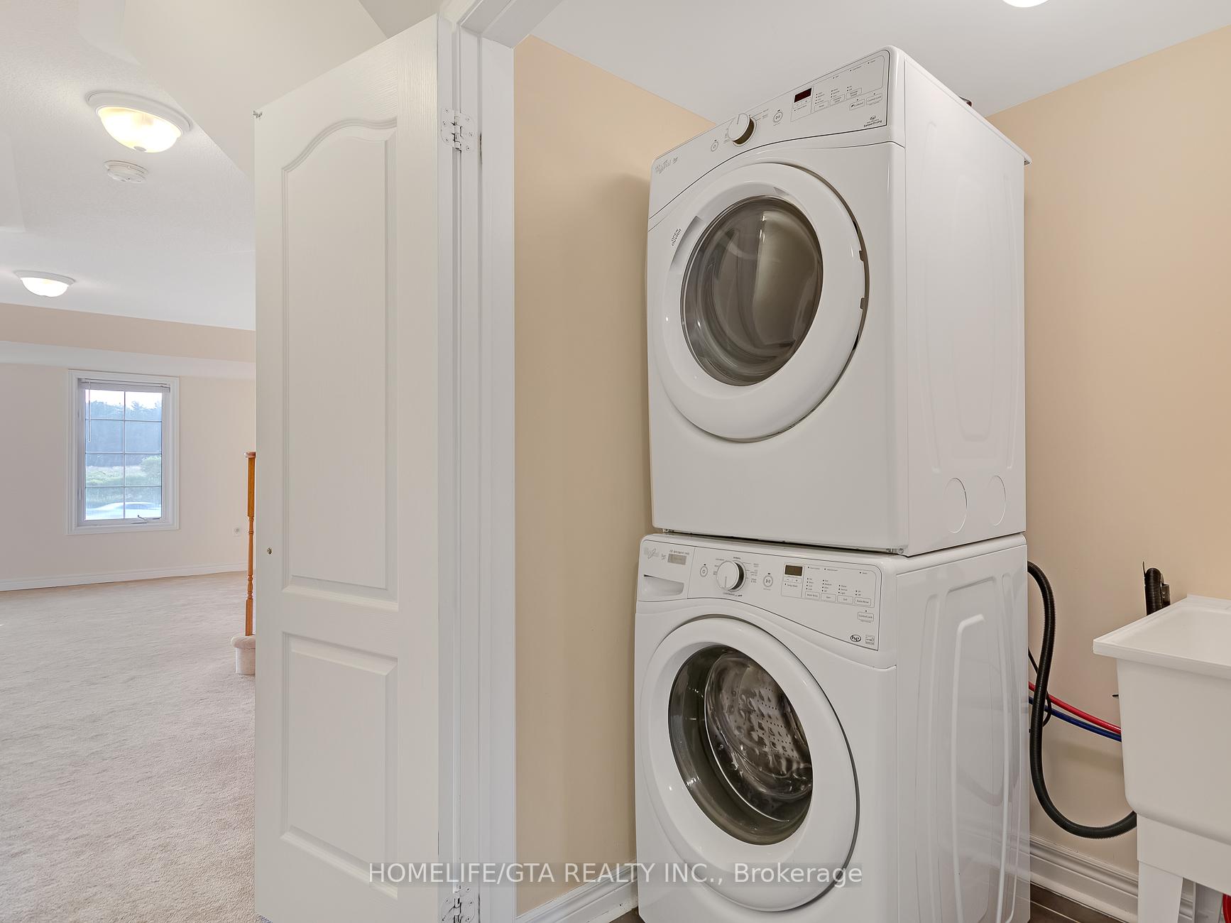 Photo 37 of 1757 Carousel Drive, Pickering, Duffin Heights — HOMEH