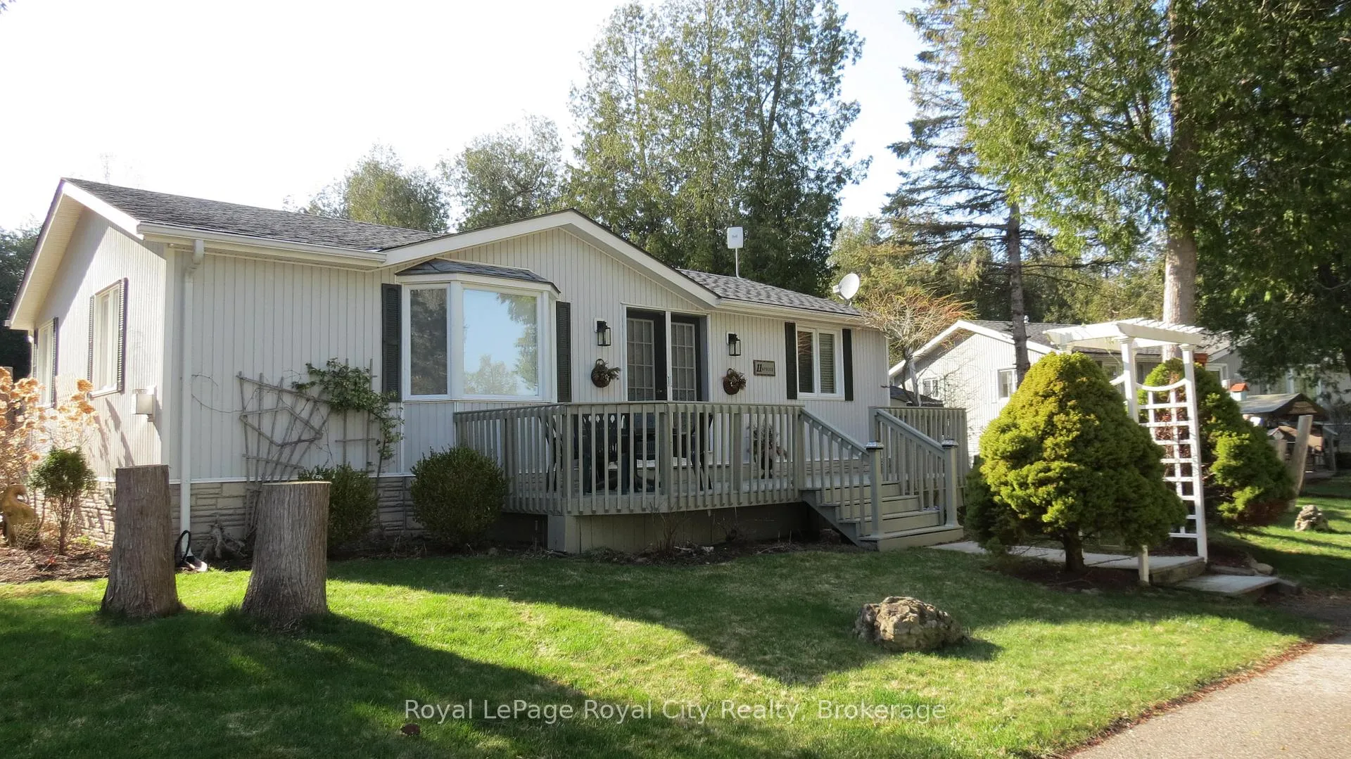 Front of 11 Spruce Avenue