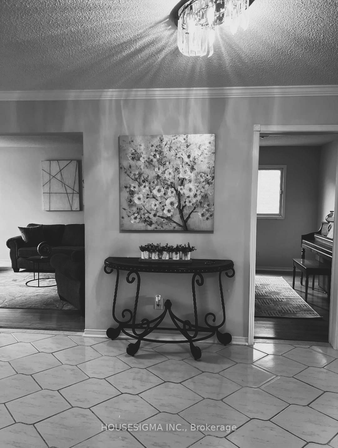Photo 9 of 946 Rambleberry Avenue, Pickering, Liverpool — HOMEH
