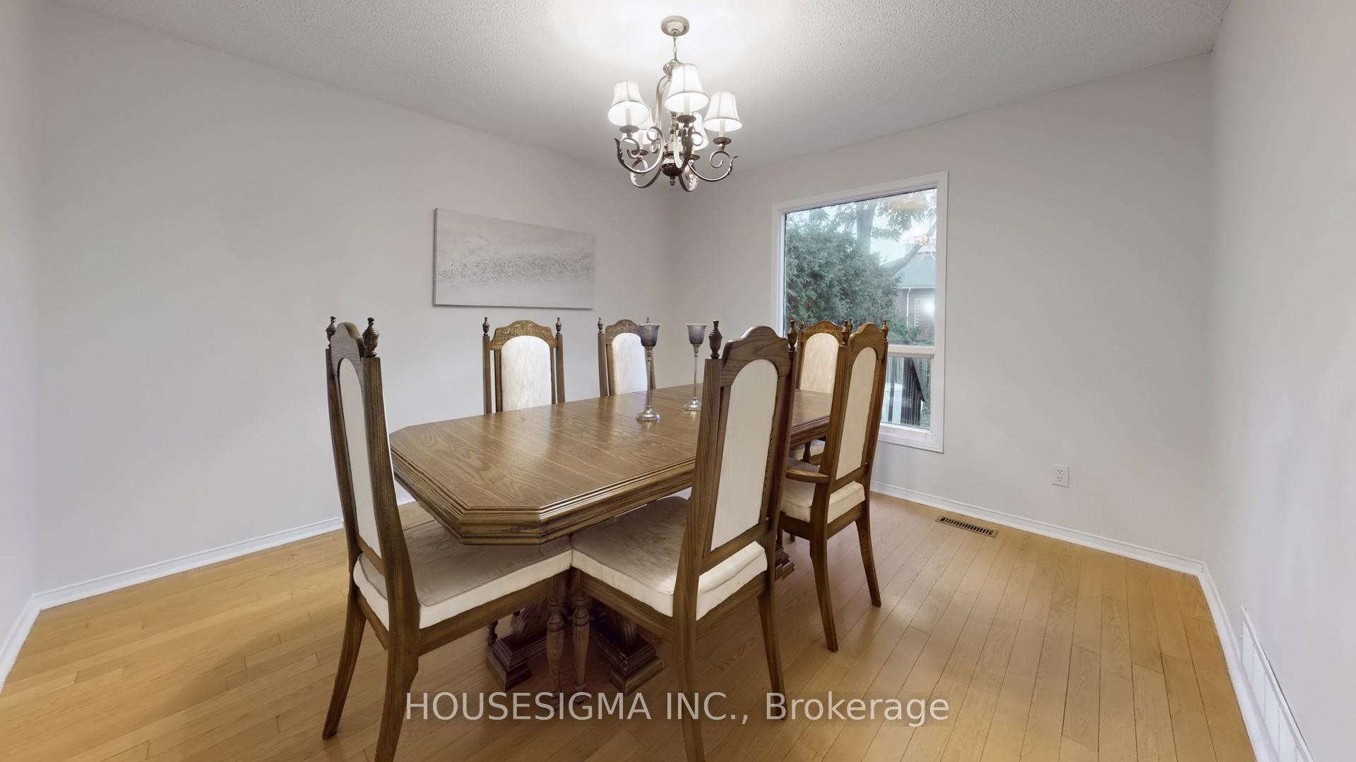 Photo 11 of 946 Rambleberry Avenue, Pickering, Liverpool — HOMEH