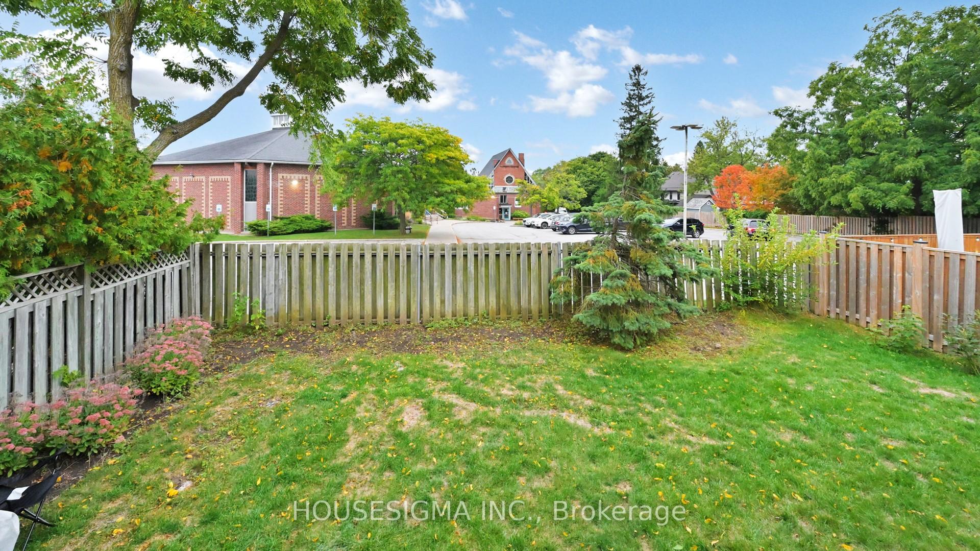 Photo 43 of 946 Rambleberry Avenue, Pickering, Liverpool — HOMEH