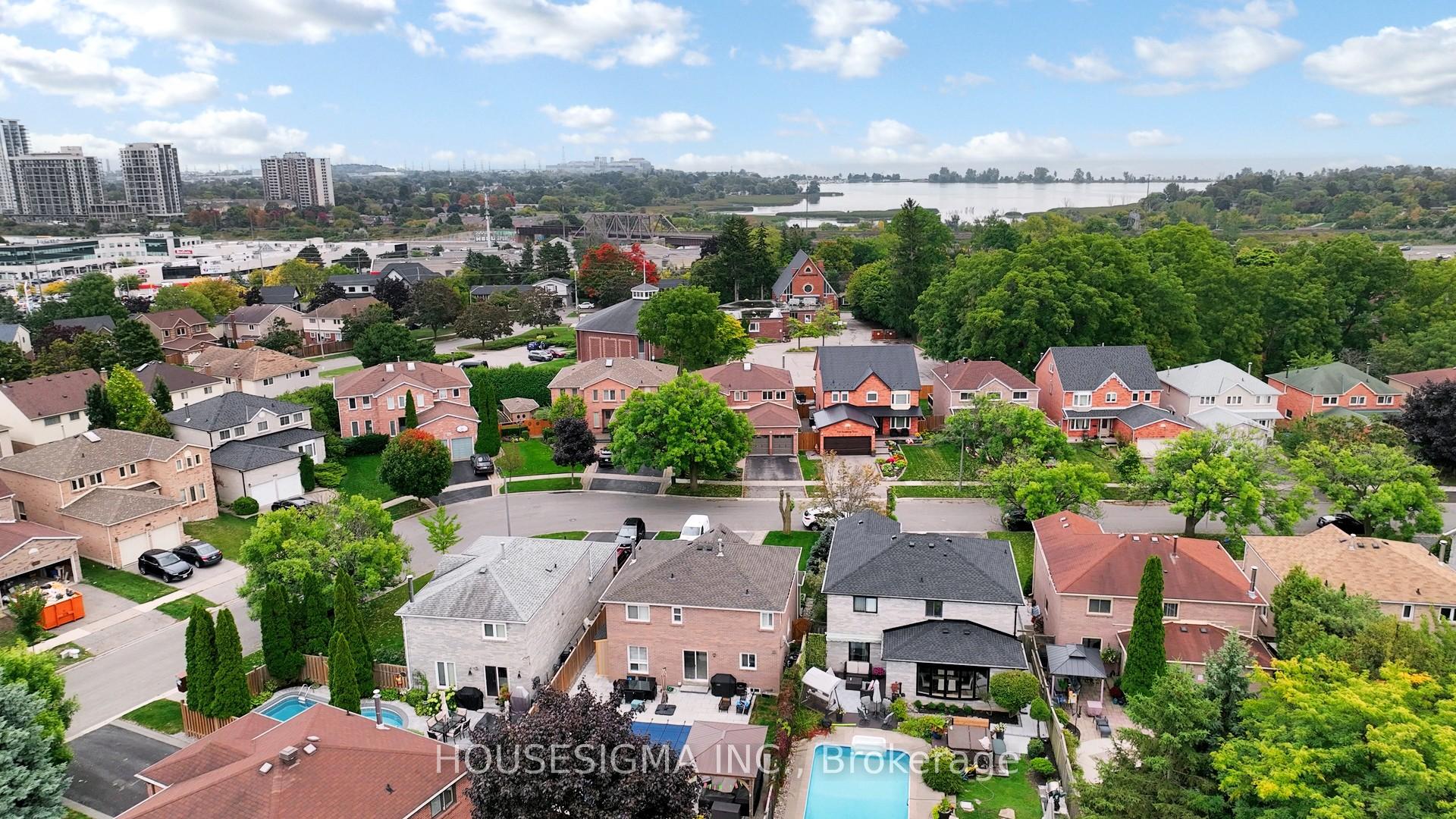 Photo 46 of 946 Rambleberry Avenue, Pickering, Liverpool — HOMEH