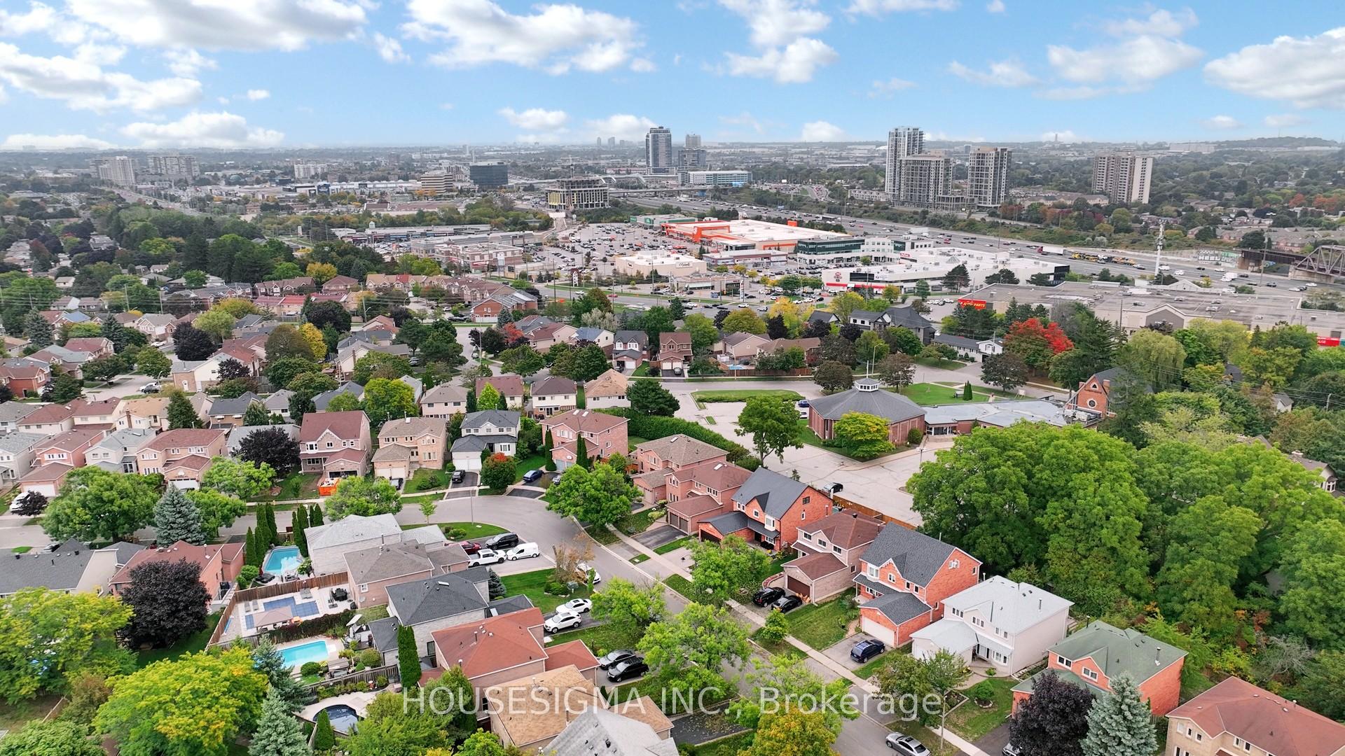 Photo 47 of 946 Rambleberry Avenue, Pickering, Liverpool — HOMEH