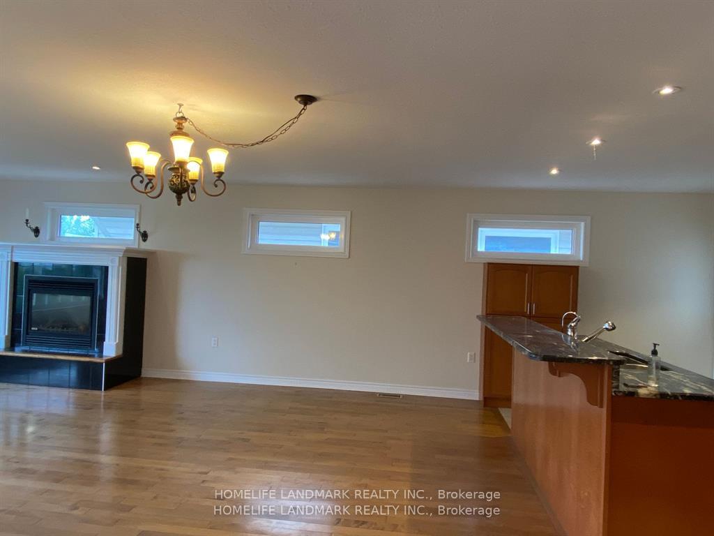 Photo 2 of 89 Milroy Drive, Peterborough, Northcrest Ward 5 — HOMEH