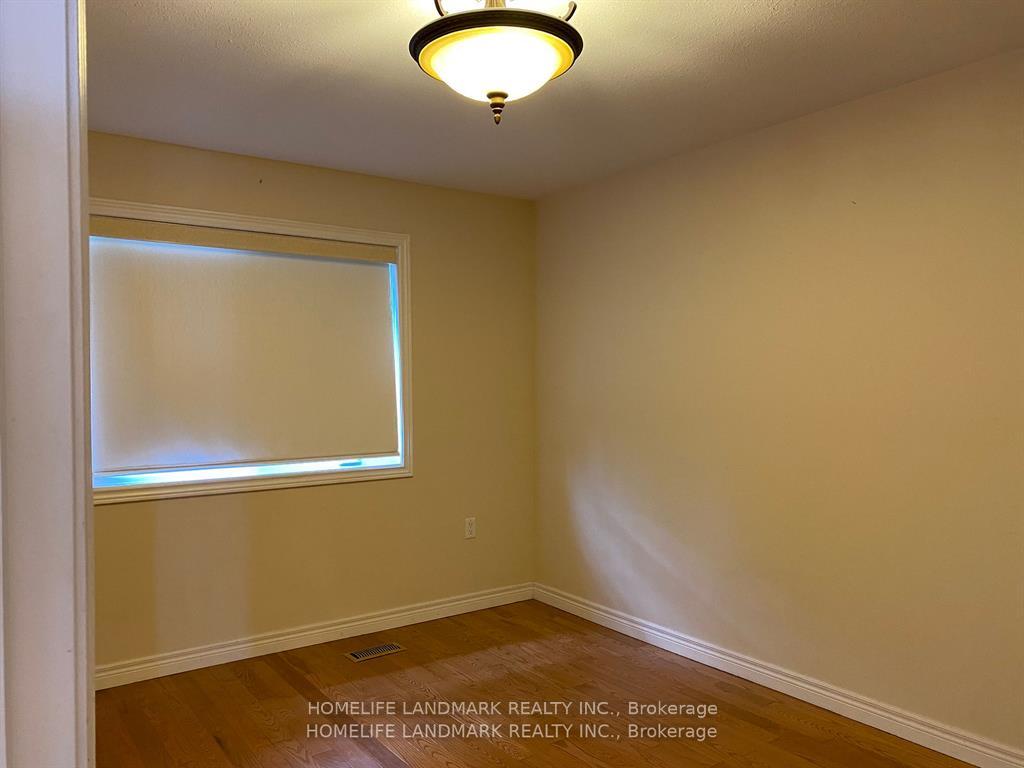 Photo 11 of 89 Milroy Drive, Peterborough, Northcrest Ward 5 — HOMEH