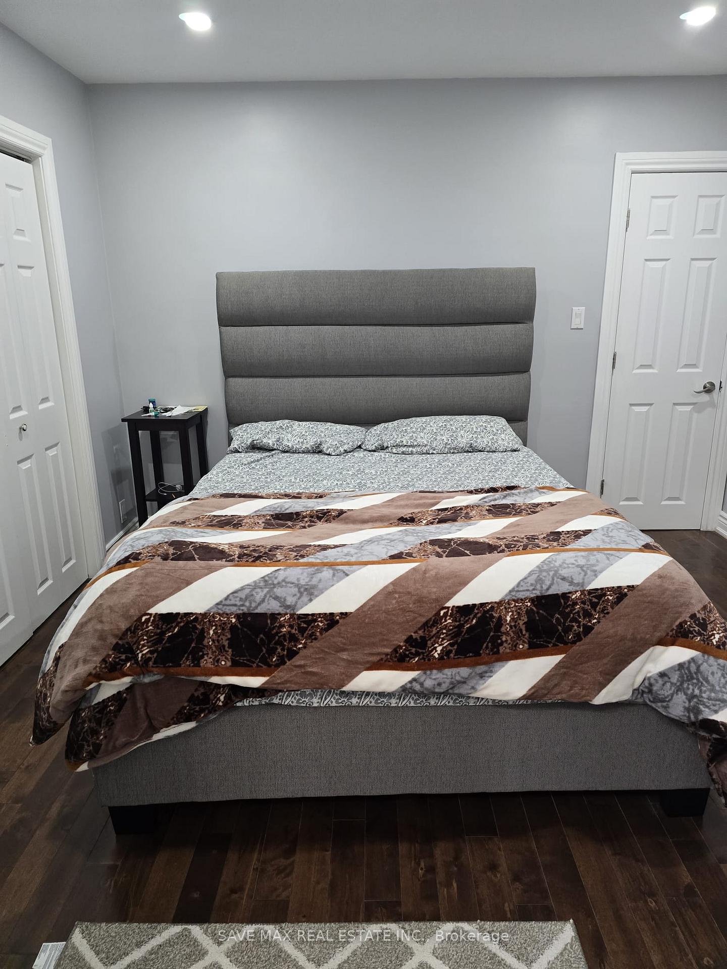 Photo 5 of 984 Mohawk Street, Oshawa, Centennial — HOMEH