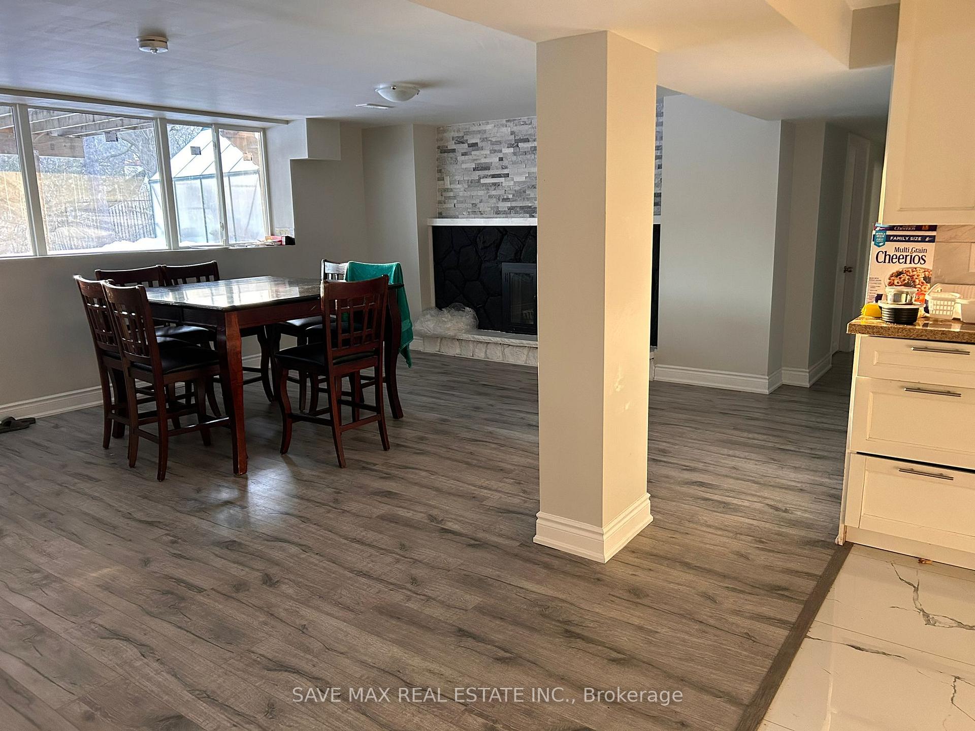 Photo 6 of 984 Mohawk Street, Oshawa, Centennial — HOMEH