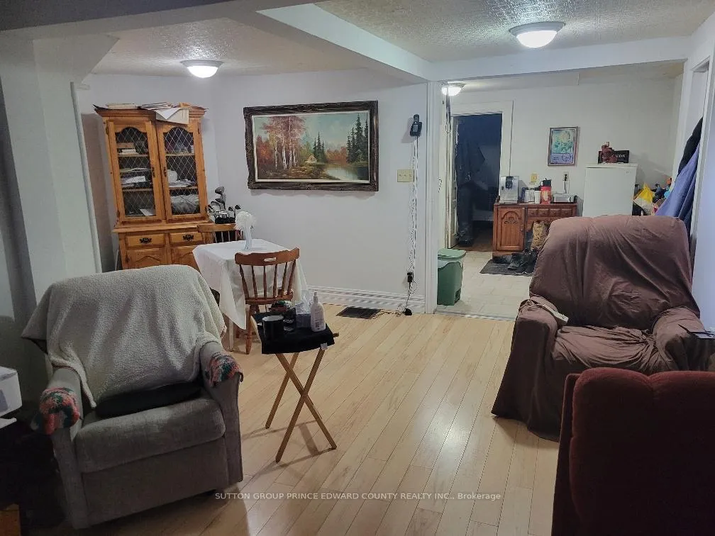 Photo 21 of 11 Low Street, Prince Edward County, Picton Ward — HOMEH