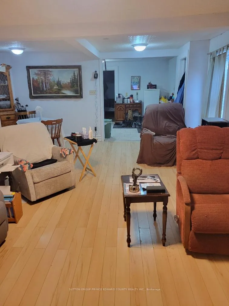 Photo 23 of 11 Low Street, Prince Edward County, Picton Ward — HOMEH