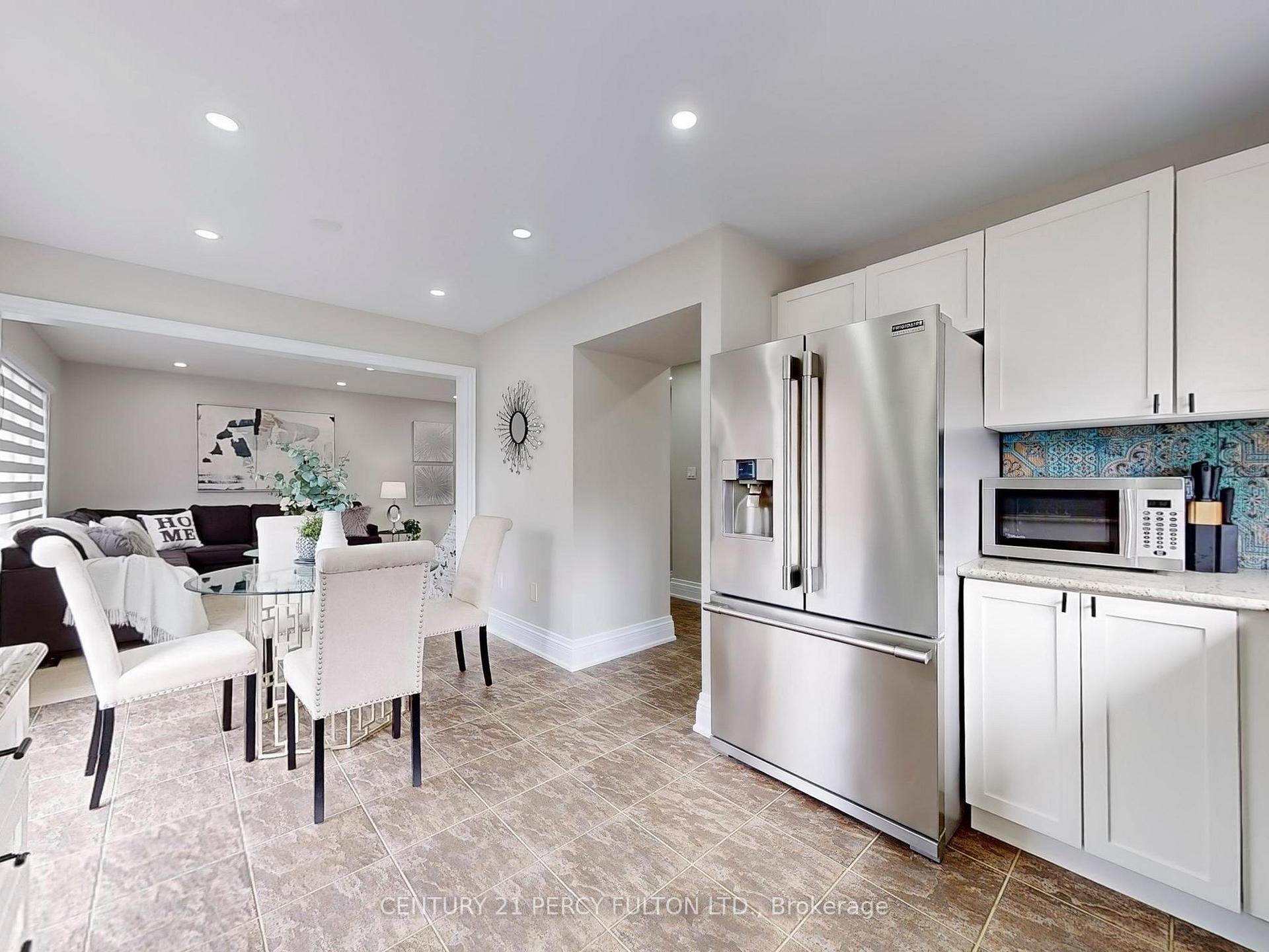Photo 14 of 652 Rayner Court, Milton, Harrison — HOMEH
