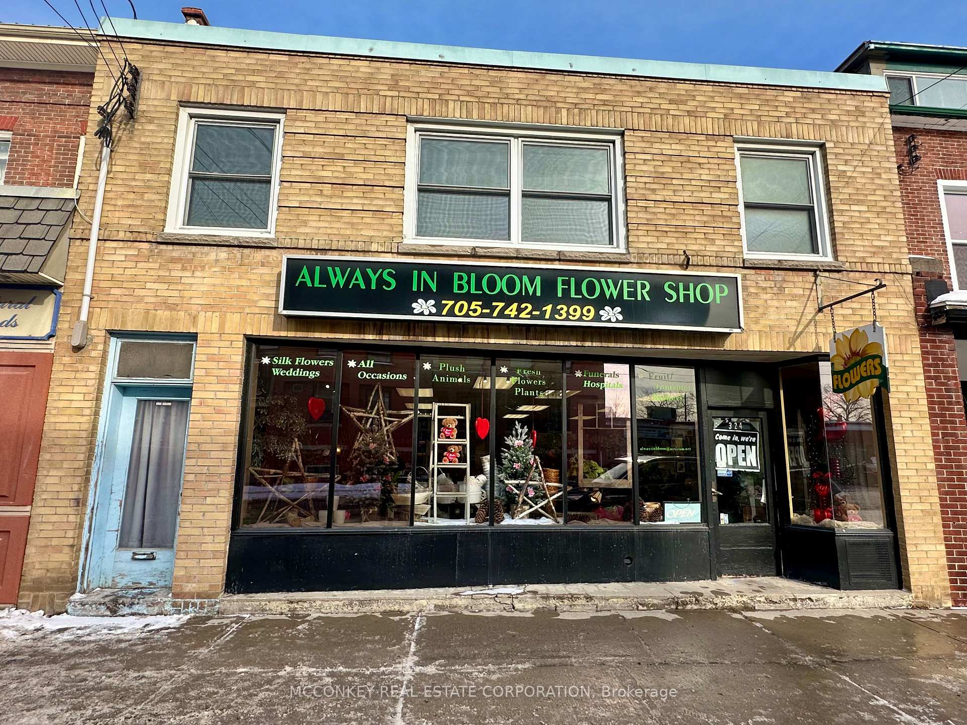 Front of Unit Upper, 324 Charlotte Street