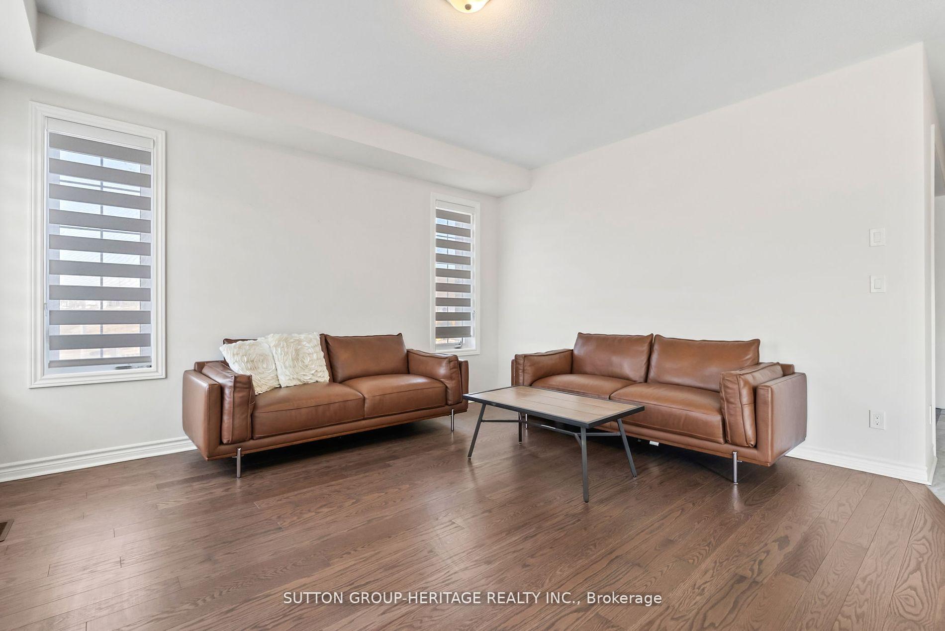 Photo 19 of 1908 Fosterbrook Street, Oshawa, Taunton — HOMEH