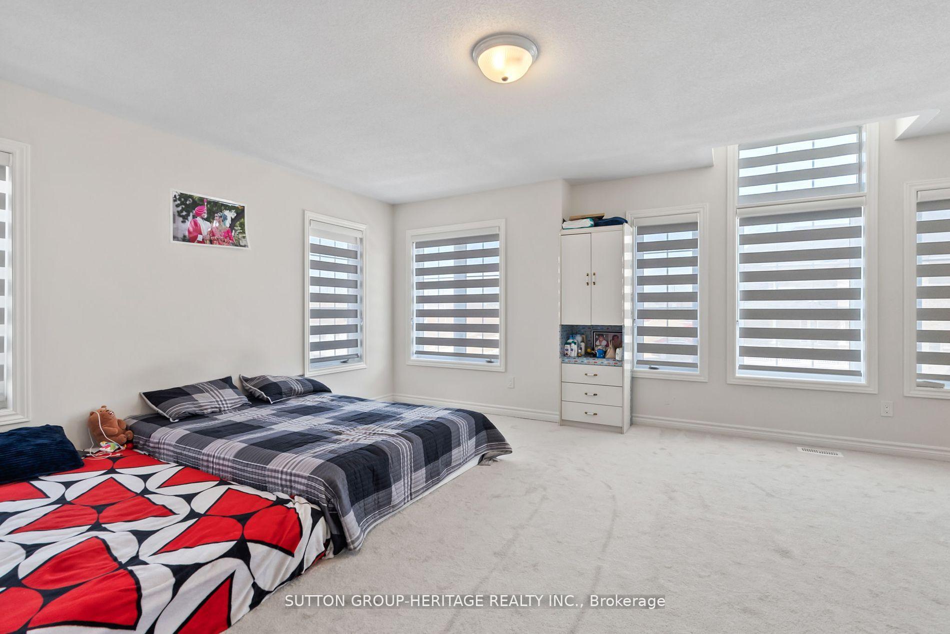 Photo 26 of 1908 Fosterbrook Street, Oshawa, Taunton — HOMEH