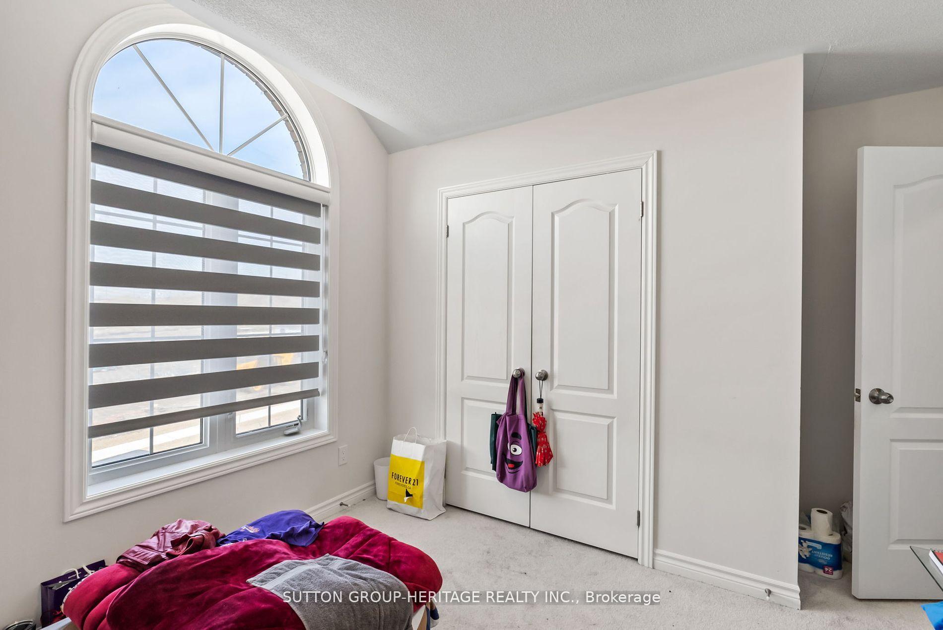 Photo 30 of 1908 Fosterbrook Street, Oshawa, Taunton — HOMEH
