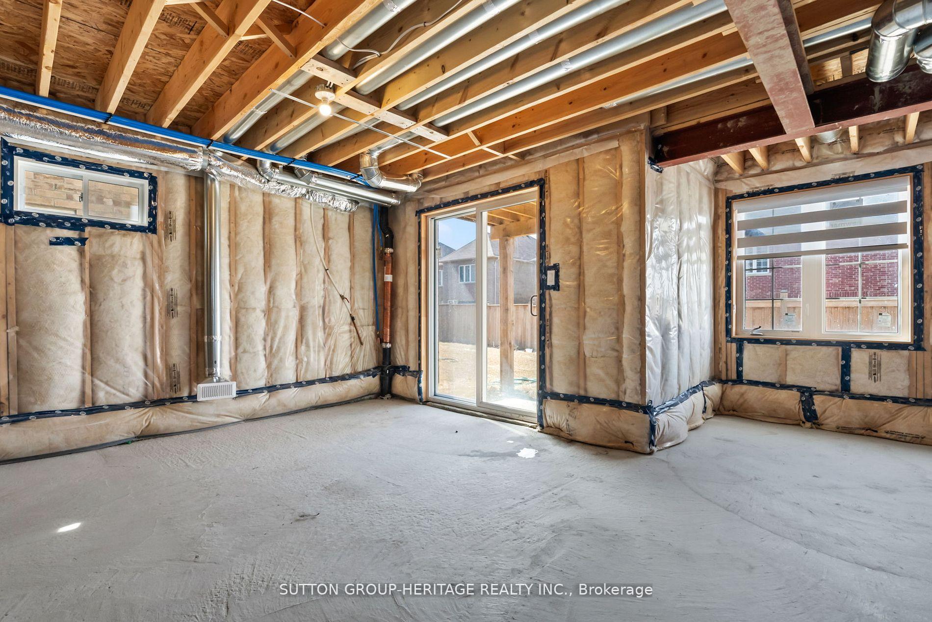 Photo 43 of 1908 Fosterbrook Street, Oshawa, Taunton — HOMEH