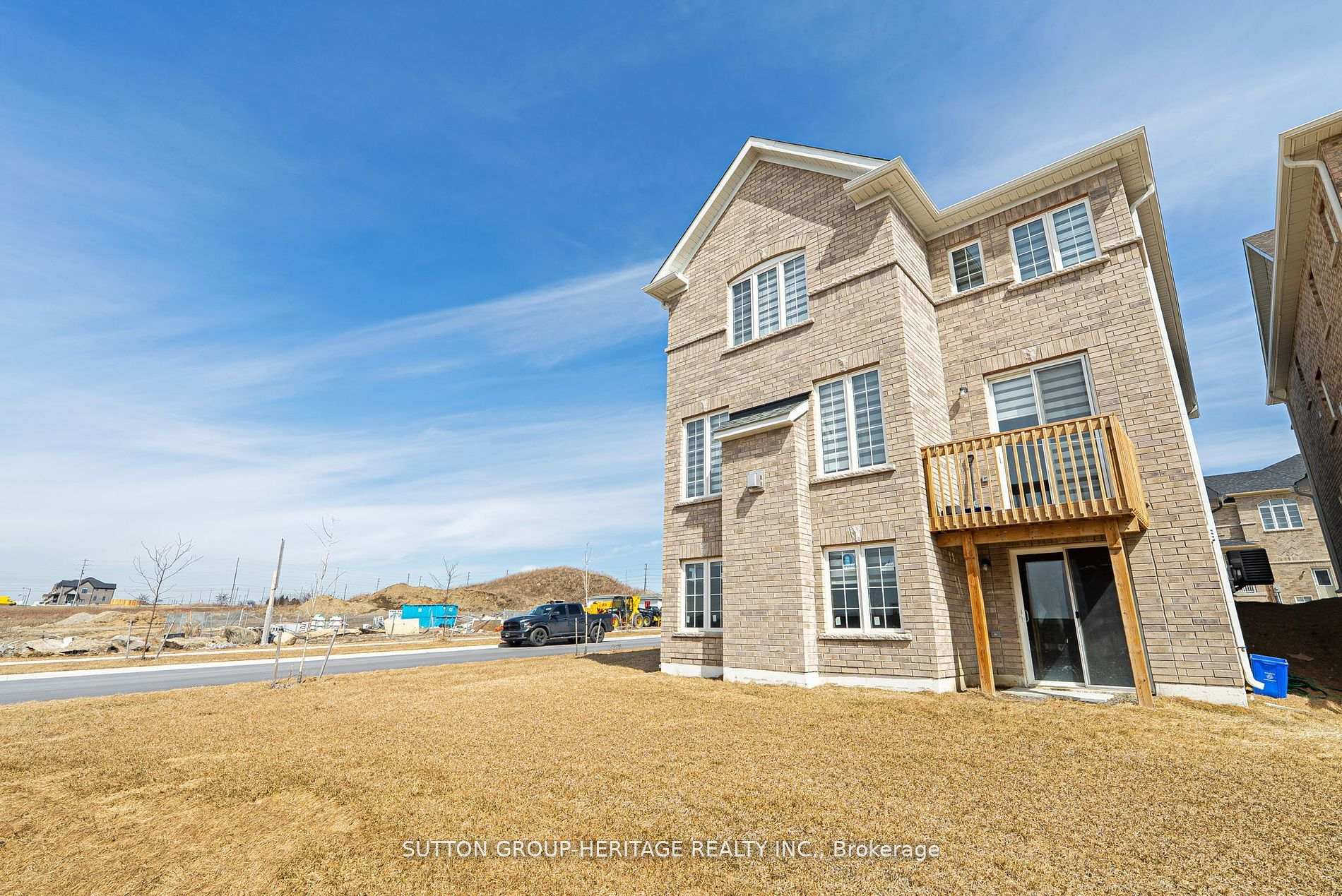 Photo 50 of 1908 Fosterbrook Street, Oshawa, Taunton — HOMEH
